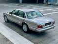 Jaguar XJ8 3.2i V8 32v Executive Gris - thumbnail 3