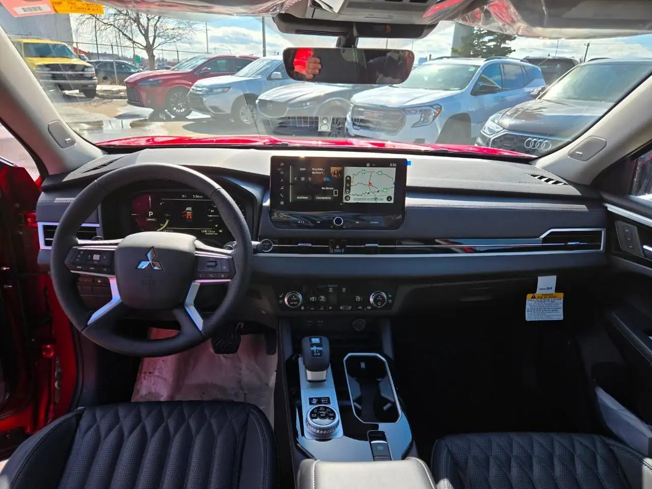 Mitsubishi Outlander снимка Mitsubishi Outlander