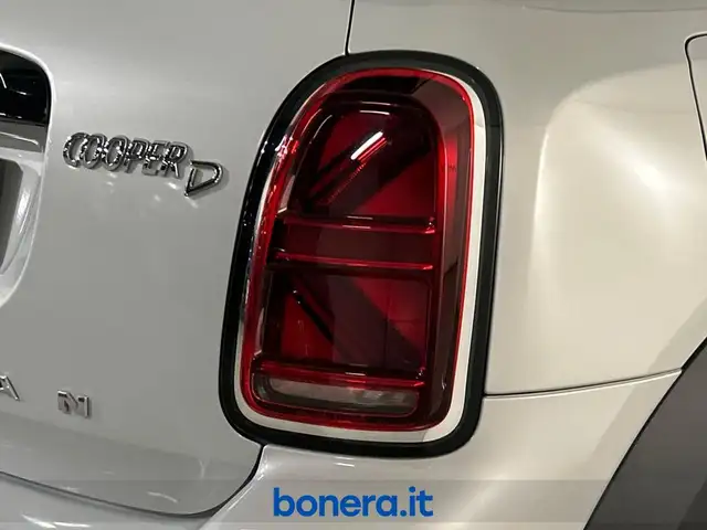 Mini Cooper Cooper view 11