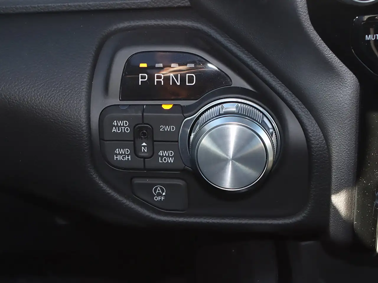 RAM 1500 fotografie RAM 1500