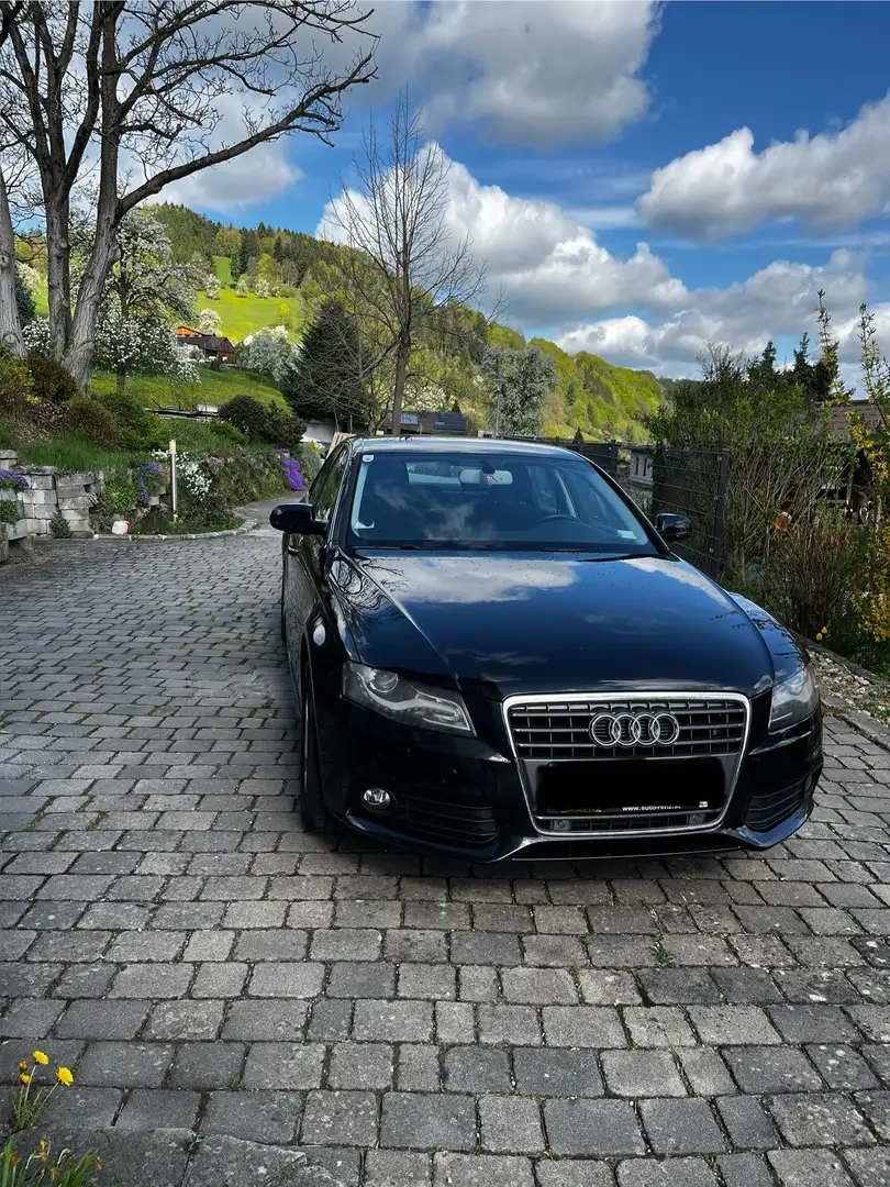 Audi A4 1,8 TFSI Schwarz - 1