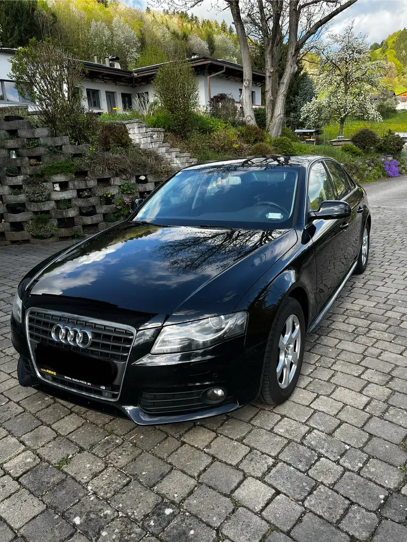 Audi A4 1,8 TFSI Schwarz - 2