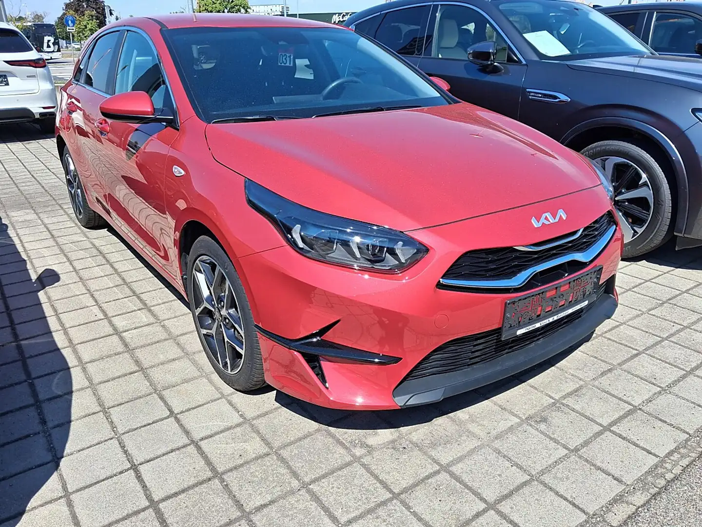 Kia Ceed / cee'd ceed 1,0 T-GDI GPF Silber Rot - 2