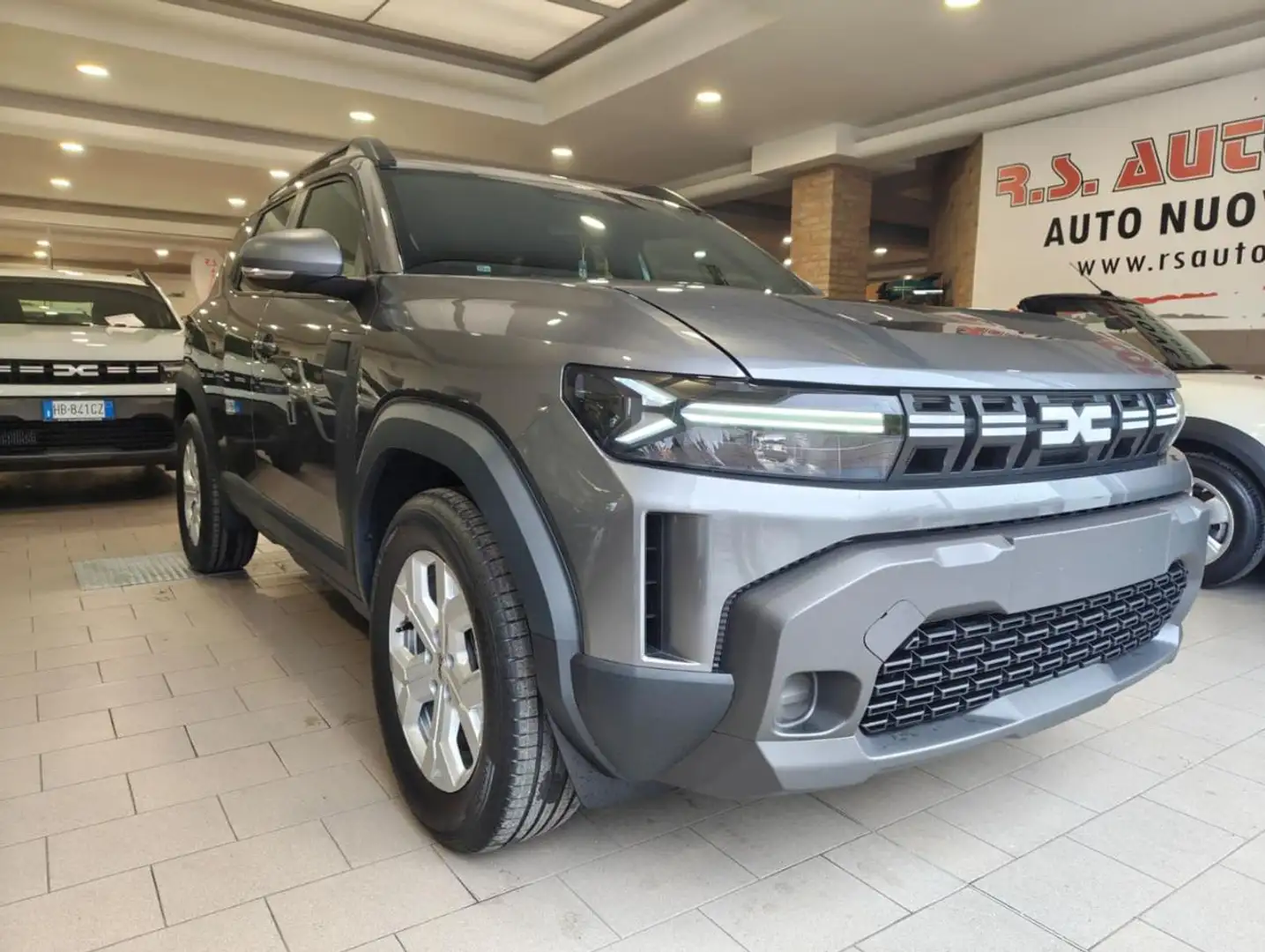 Dacia Duster 1.2 TCe GPL 120CV 4x2 Expression Grau - 2