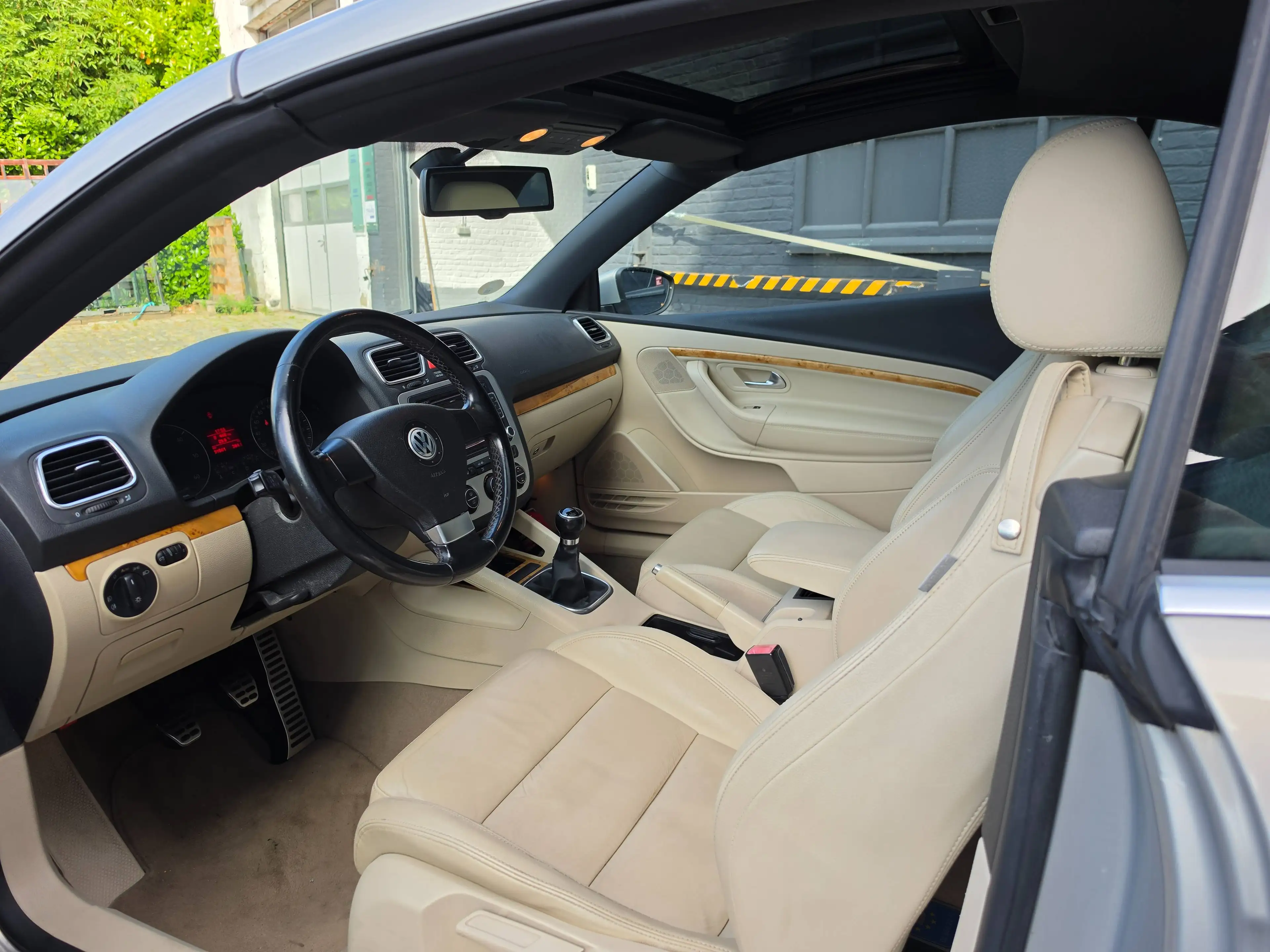 Volkswagen Eos Eos 2.0 tdi 1 er Proprétaire ,Carnet complet,Cuir,T-pano — photo 15