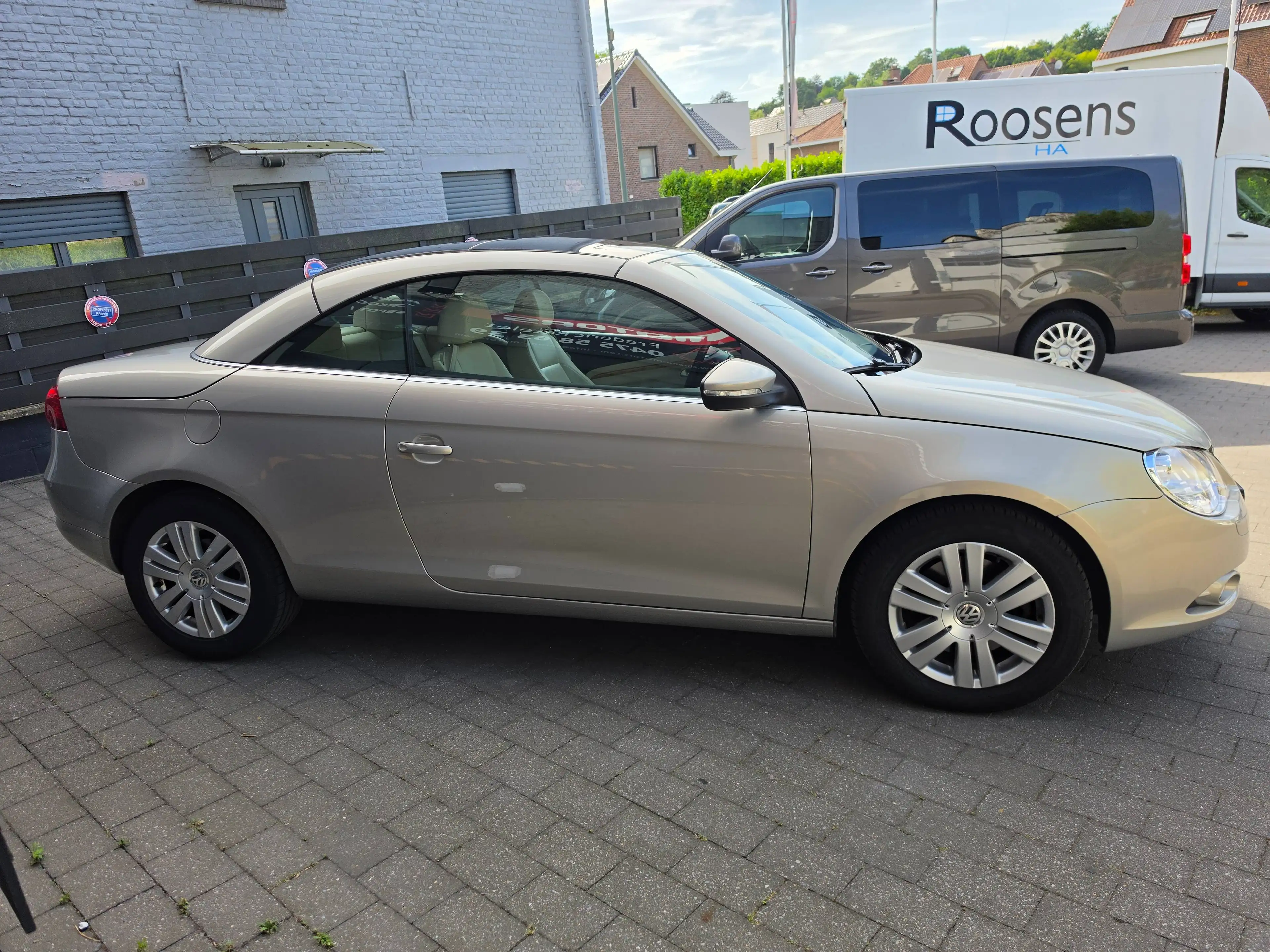 Volkswagen Eos Eos 2.0 tdi 1 er Proprétaire ,Carnet complet,Cuir,T-pano — photo 8