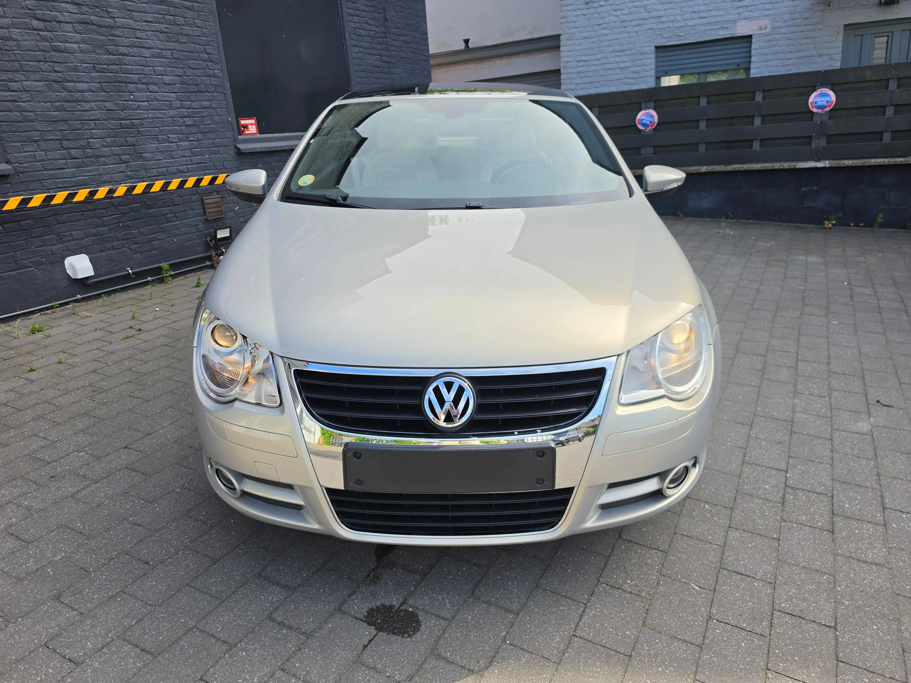 Volkswagen Eos Eos 2.0 tdi 1 er Proprétaire ,Carnet complet,Cuir,T-pano — photo 7