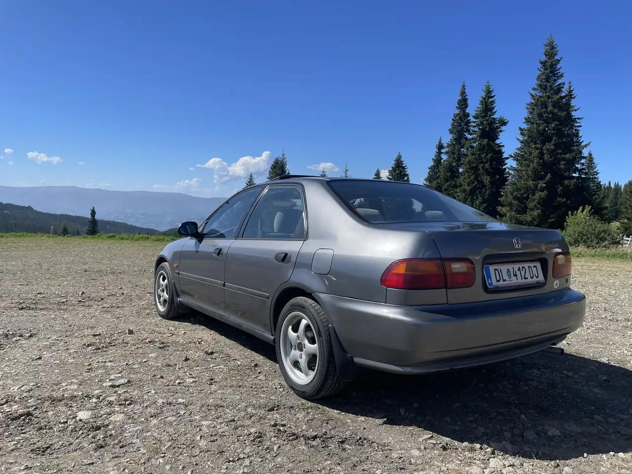 Honda Civic 1.5 LSi, foto 4