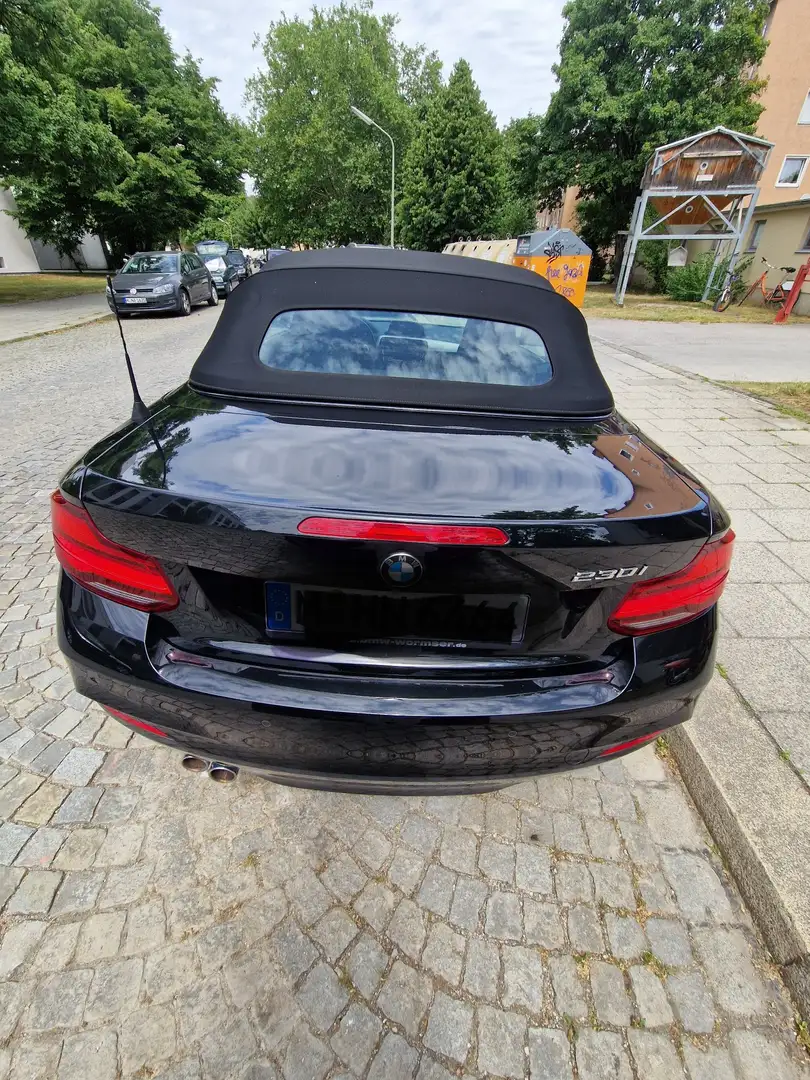 BMW 230 230 i M Sport Schwarz - 2