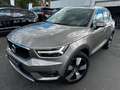Volvo XC40 T2 Momentum Pro,ACC,BLIS,LED,Kamera,L+Sheiz Gris - thumbnail 1