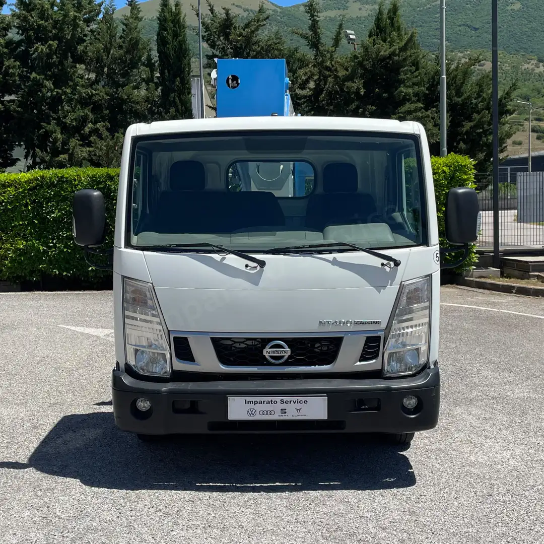 Nissan Cabstar 35.12 Piattaforma autocarrata Socage DA420 20m Bílá - 2