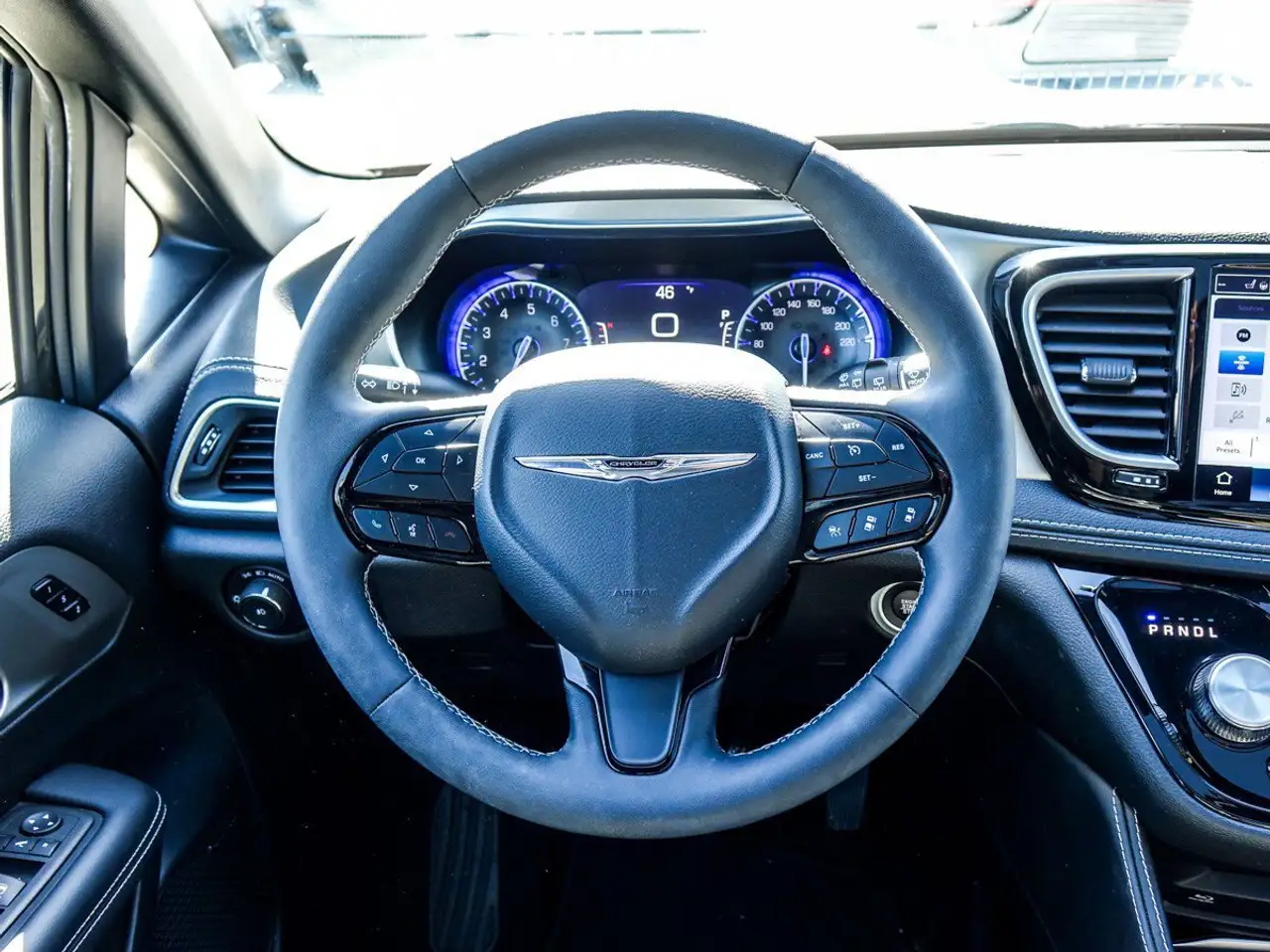 Chrysler Pacifica fotografie Chrysler Pacifica
