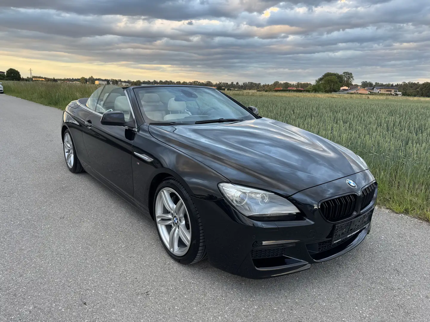 BMW 640 640i Cabrio Aut. Schwarz - 1