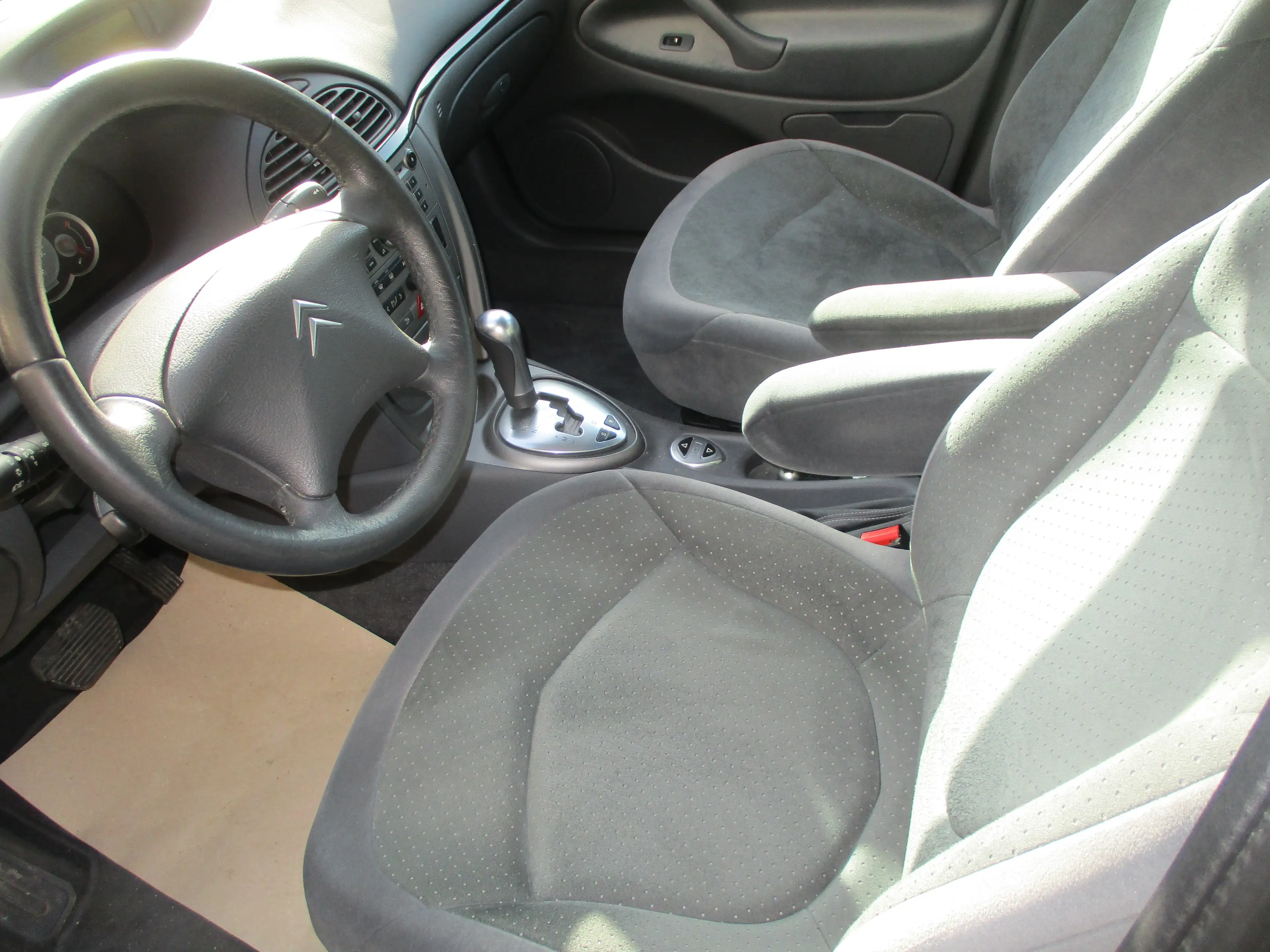 Citroen C5 Exclusive, Wenig Kilometer, HU Neu — photo 12