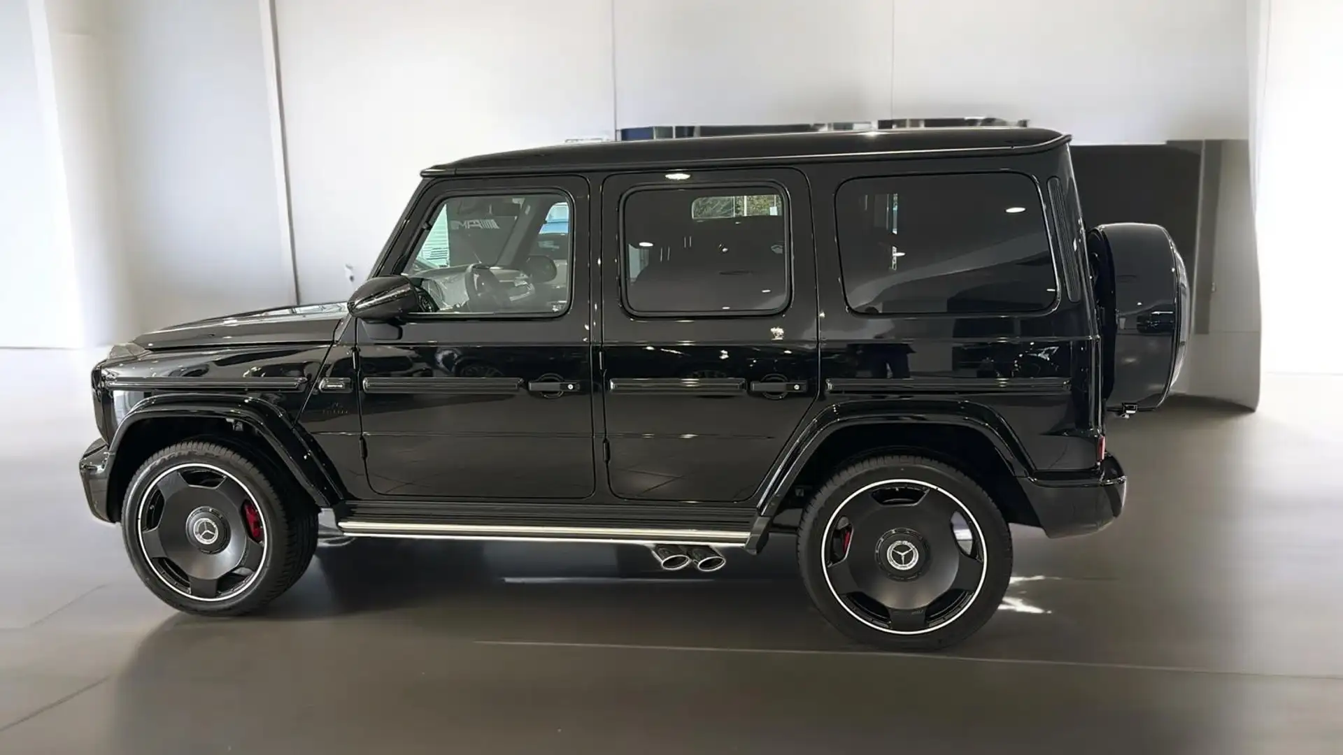 Mercedes-Benz G 63 AMG Grand Edition 585cv auto Nero - 2