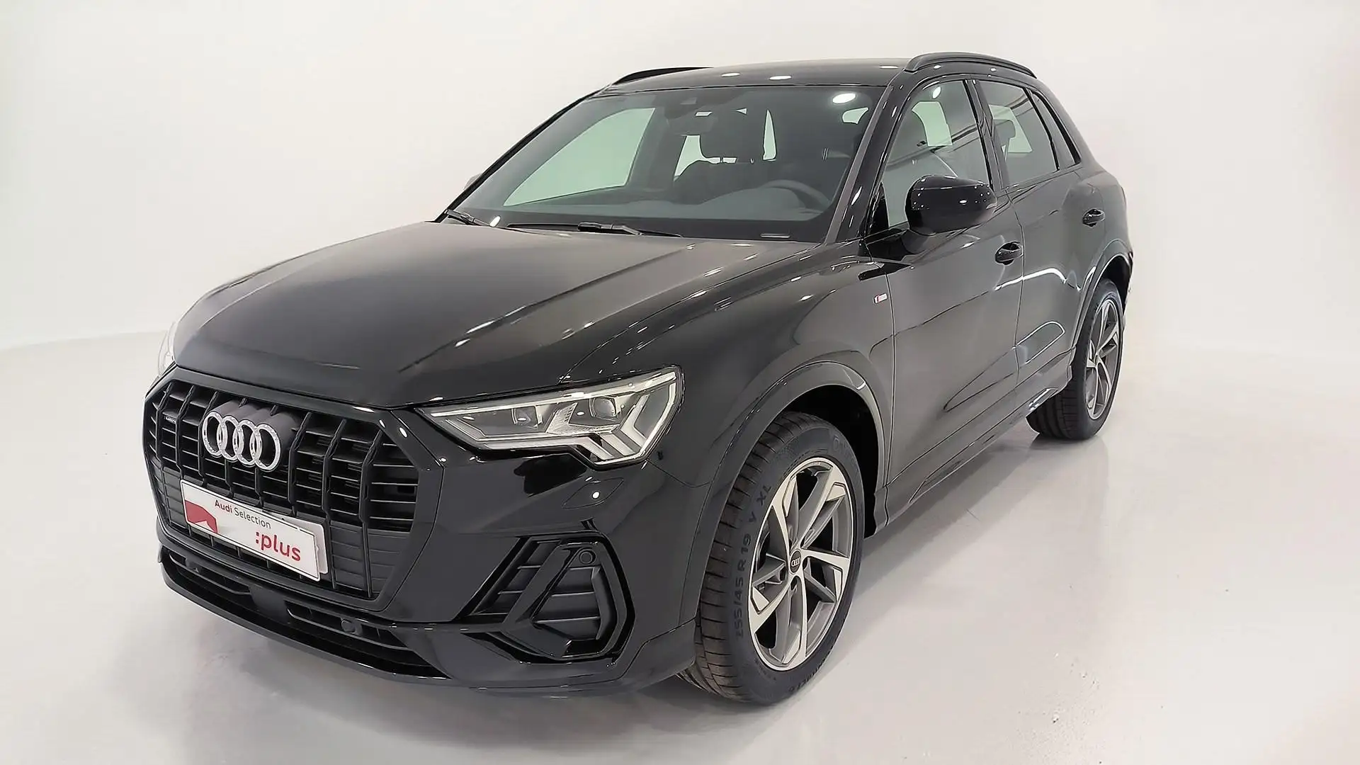 Audi Q3 40 TDI Genuine edition quattro S tronic 142kW Negro - 1