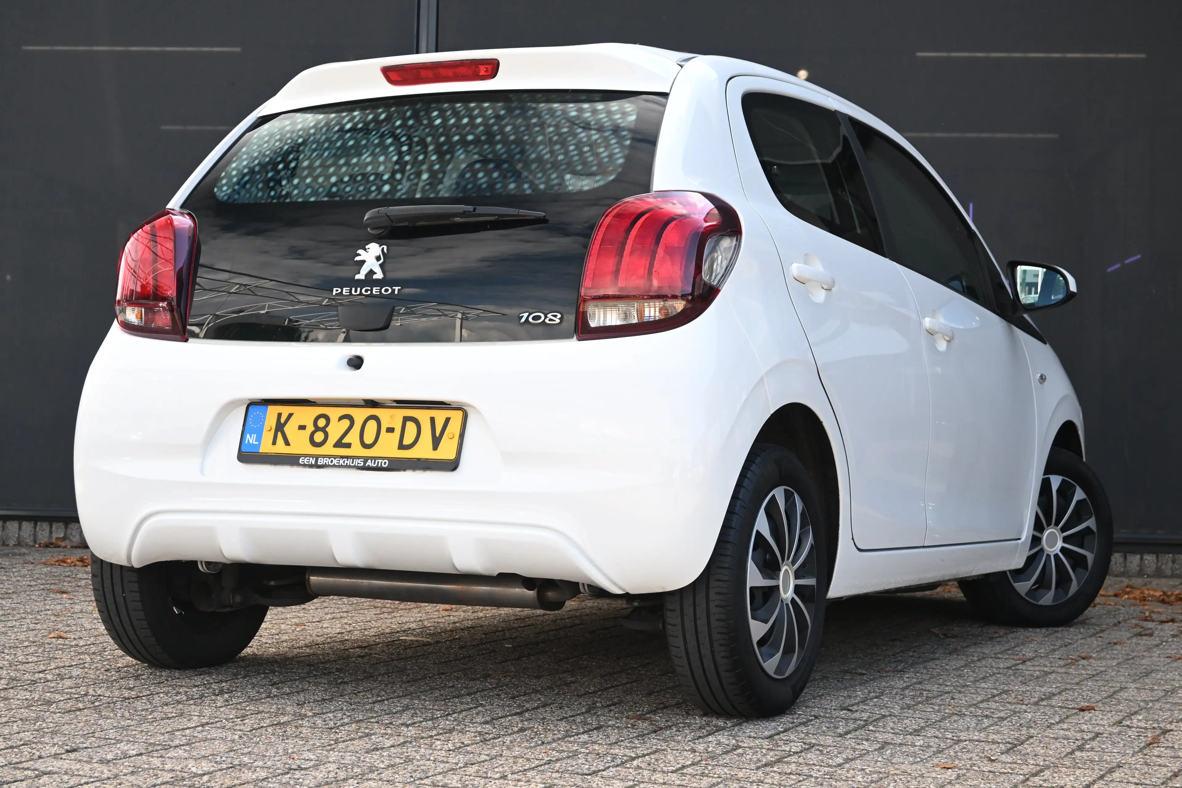 Peugeot 108 1.0 e-VTi Active | Airco | Achteruitrijcamera | Na — photo 2