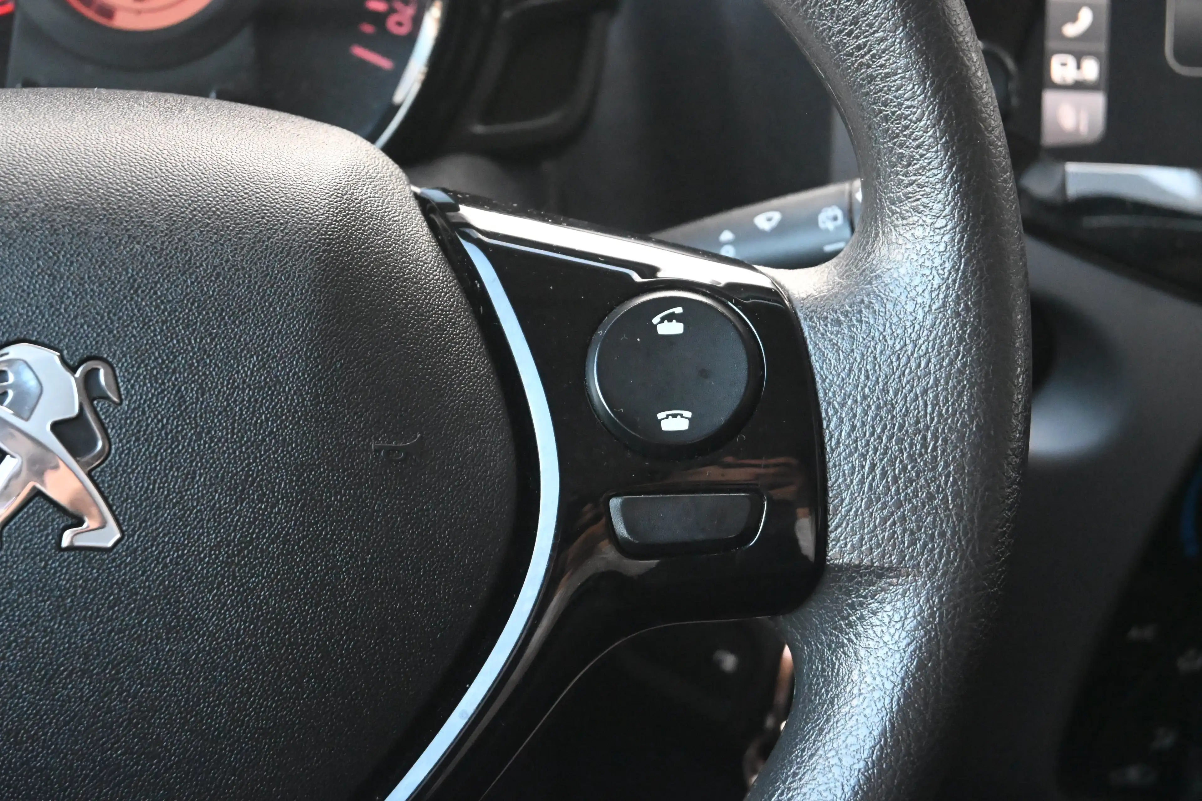 Peugeot 108 1.0 e-VTi Active | Airco | Achteruitrijcamera | Na — photo 12