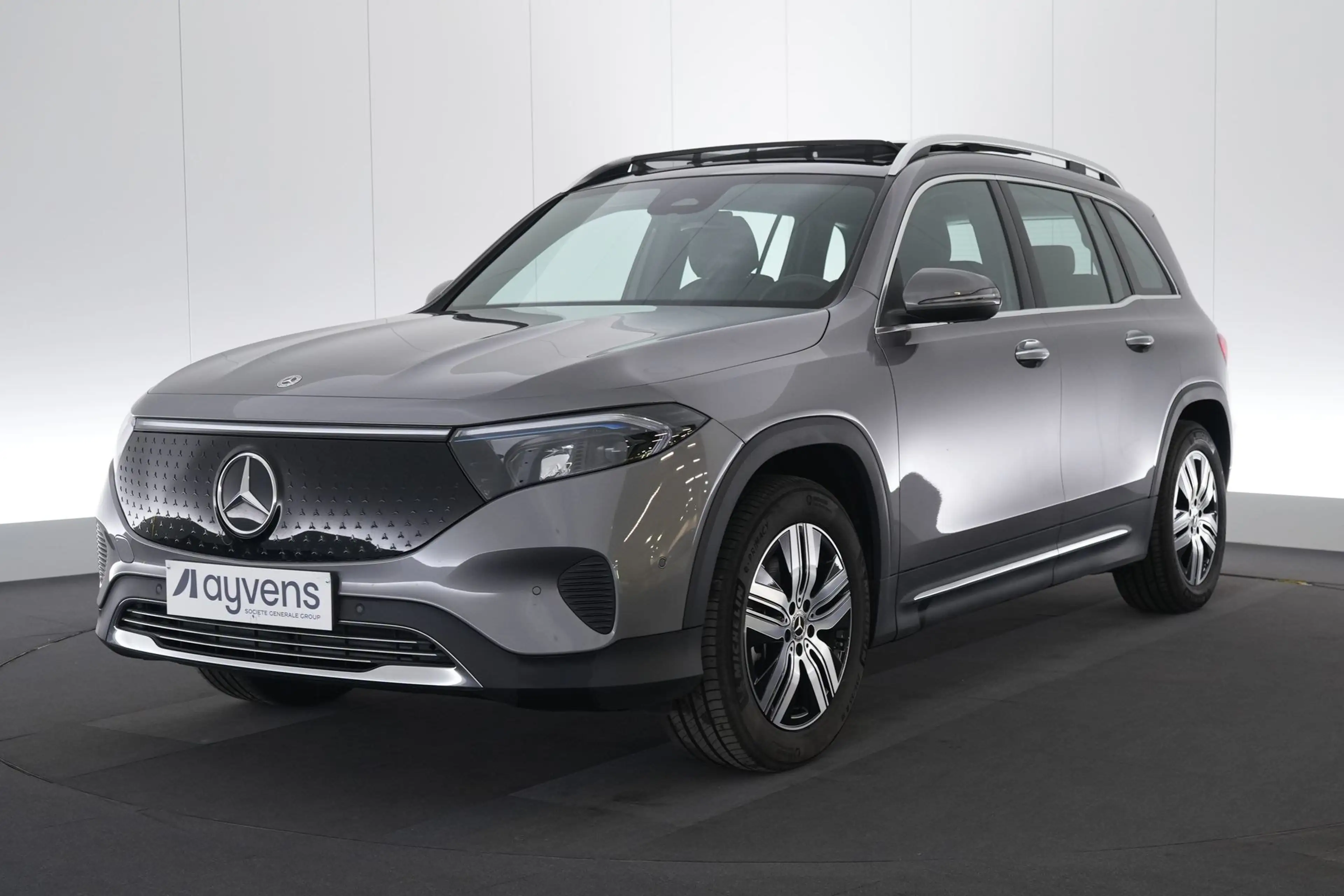 Mercedes-Benz EQB 250 250+ Luxury Line LEDER/CUIR LED GPS PDC CAM Pano B