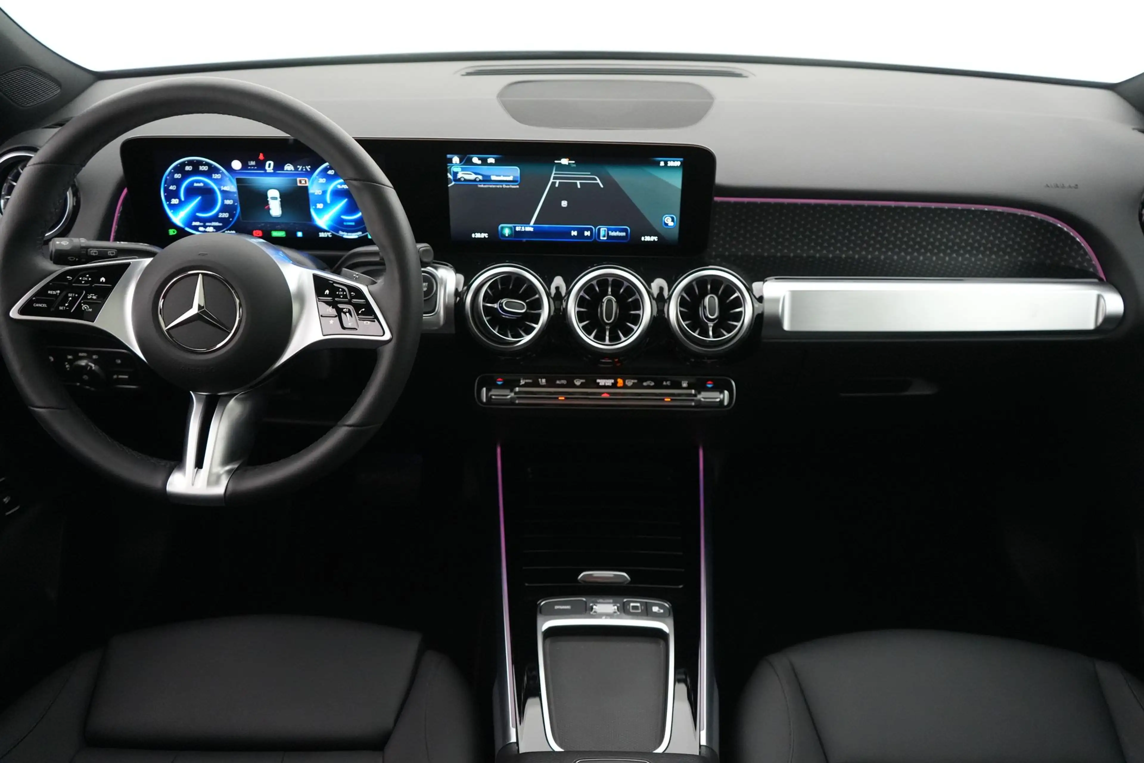 Mercedes-Benz EQB 250 250+ Luxury Line LEDER/CUIR LED GPS PDC CAM Pano B — photo 13