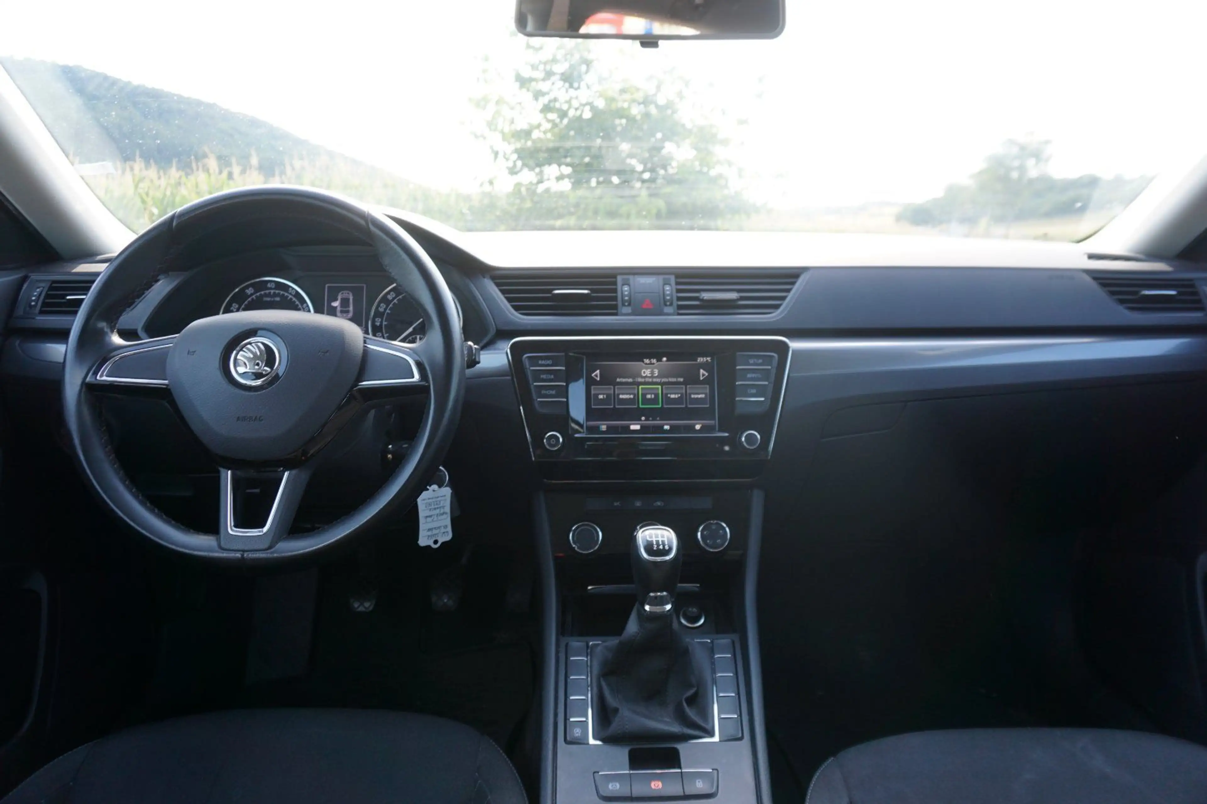 Skoda Superb 1.4 TSI Active Green tec — photo 14
