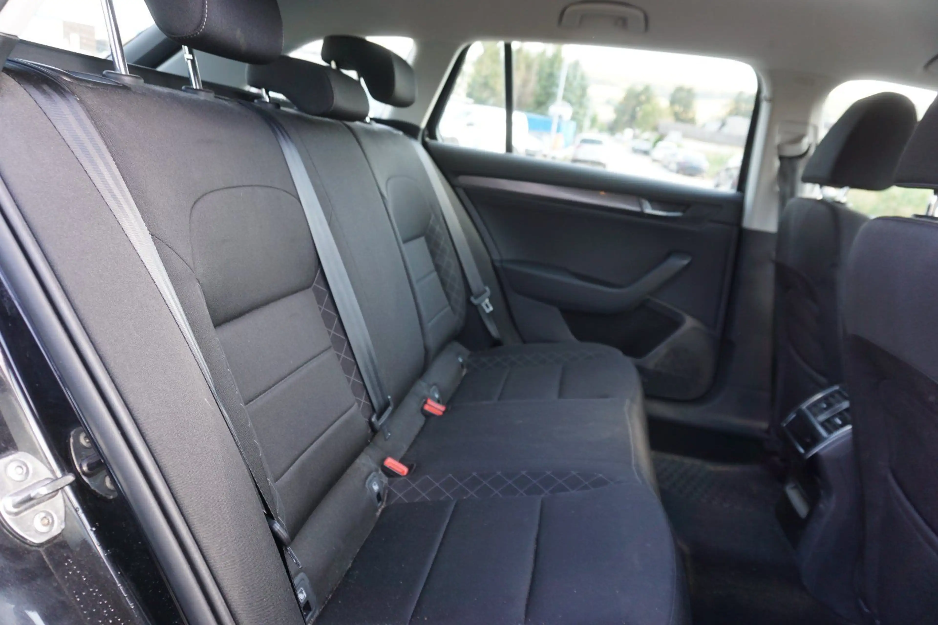 Skoda Superb 1.4 TSI Active Green tec — photo 11