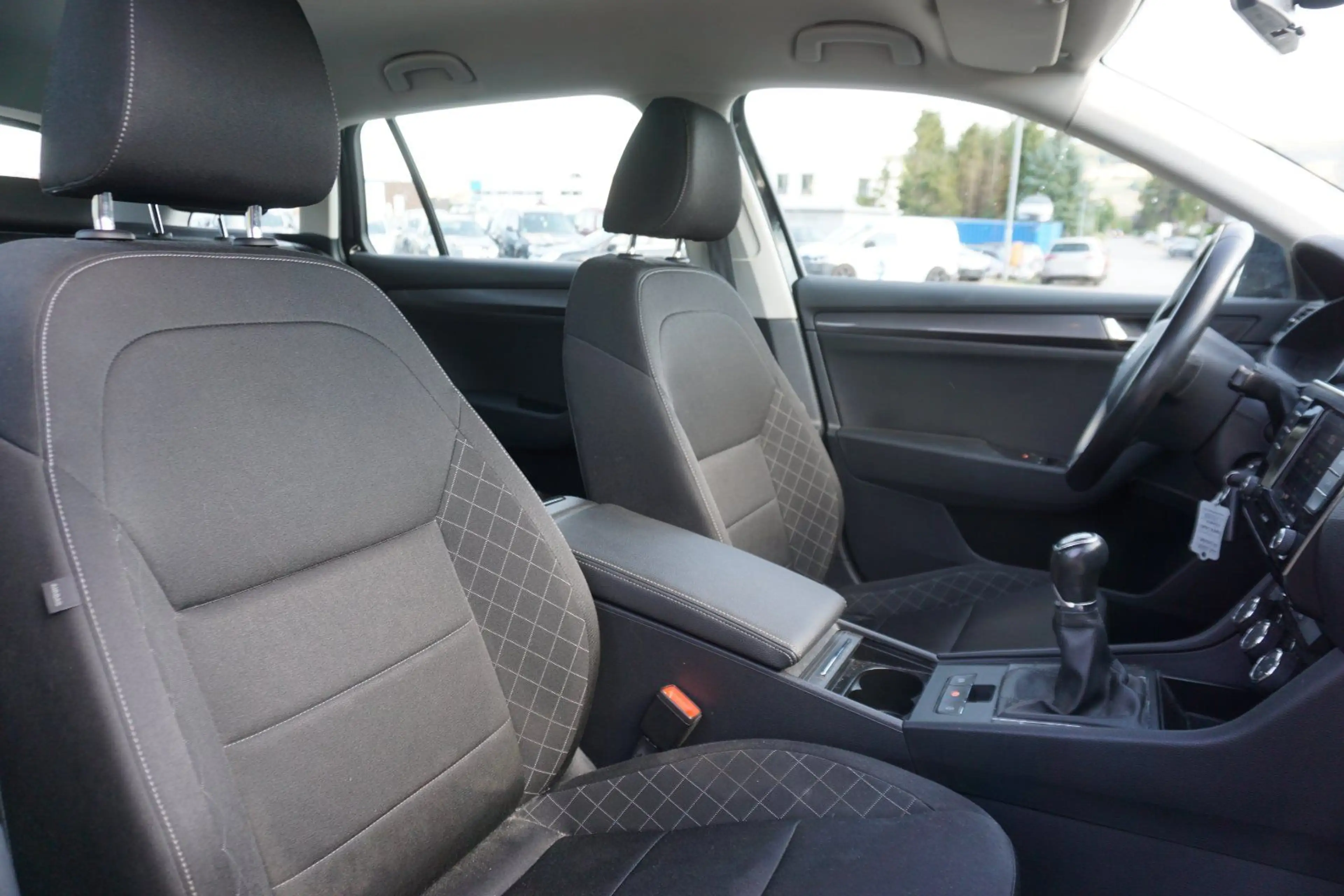 Skoda Superb 1.4 TSI Active Green tec — photo 10