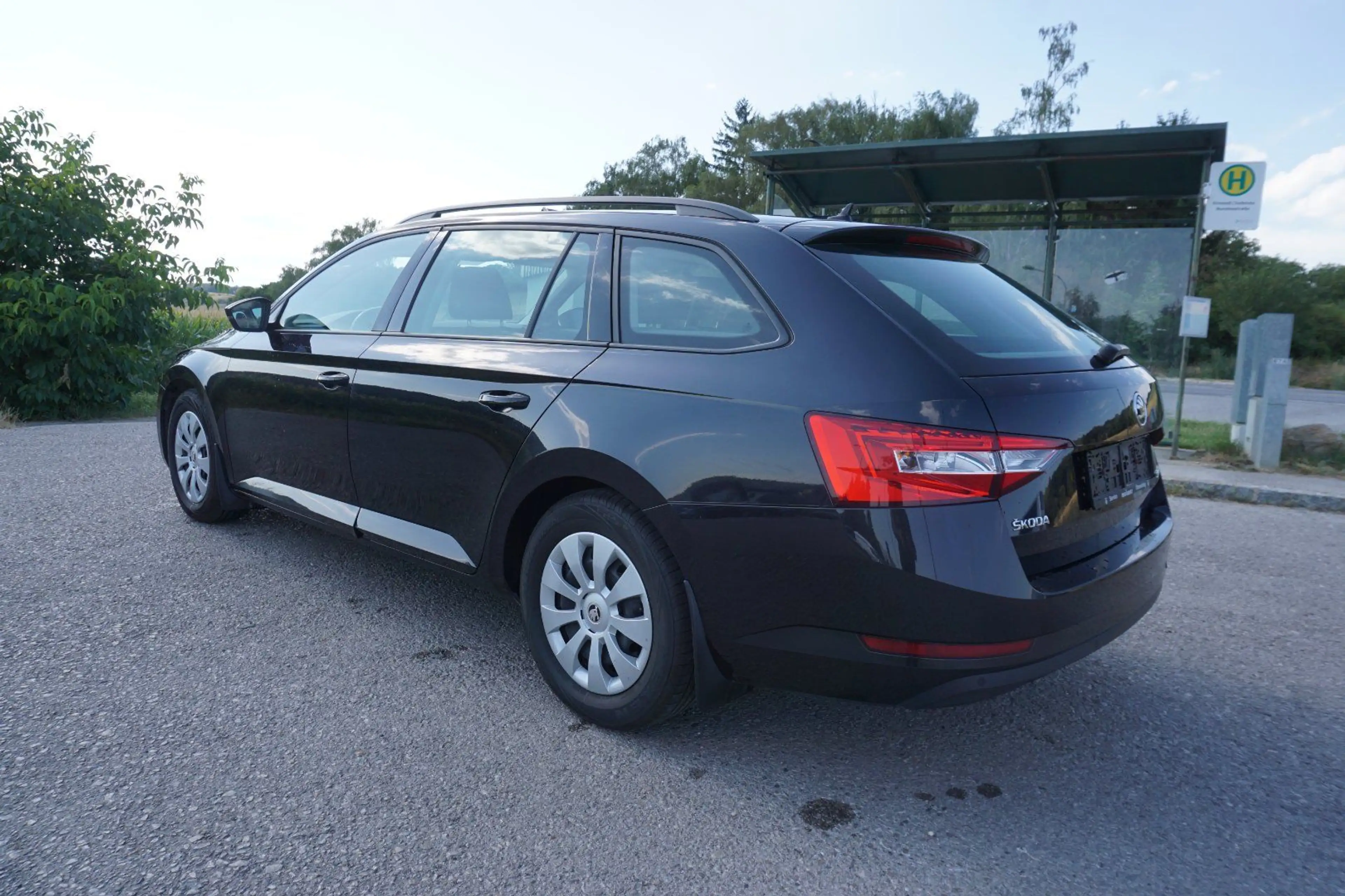 Skoda Superb 1.4 TSI Active Green tec — photo 4