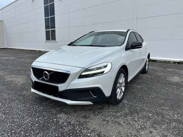 V40 Cross Country 2.0 D2