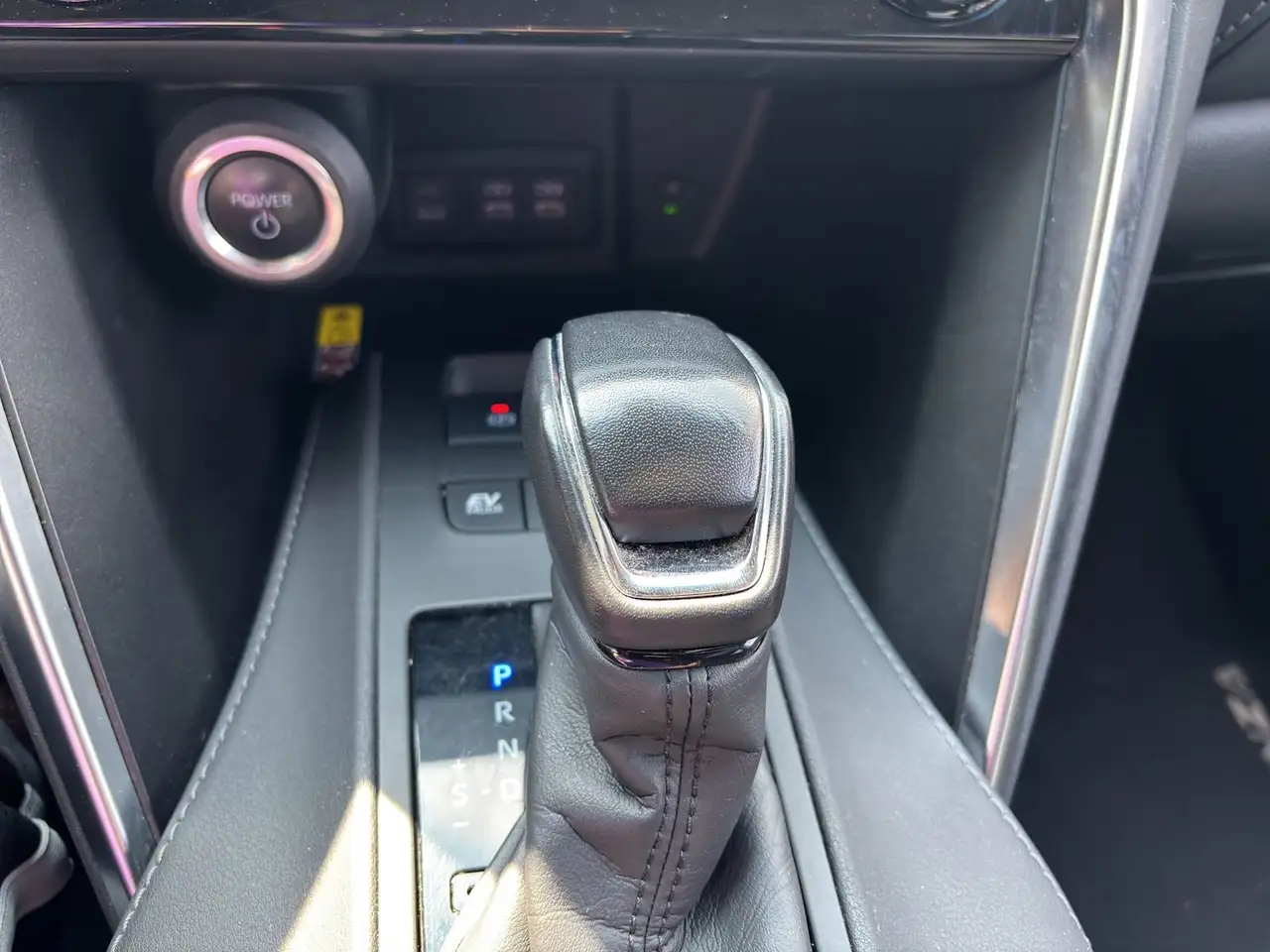 Toyota Venza снимка Toyota Venza