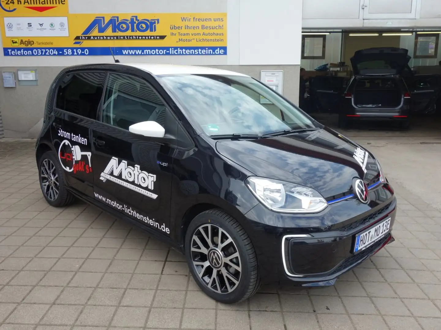 Volkswagen e-up! Style 16"LM AC+ CCS WiPak Cam FSbeh L&S Negro - 1