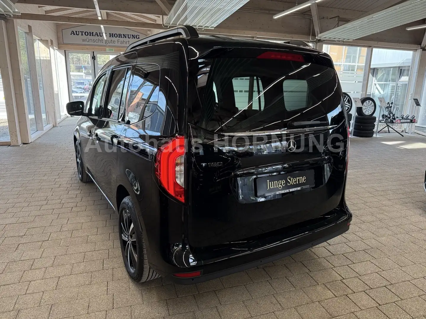 Mercedes-Benz T 180 PROGRESSIVE*LED*KEYLESS*QUERTRÄGER*PREMIUM Noir - 2