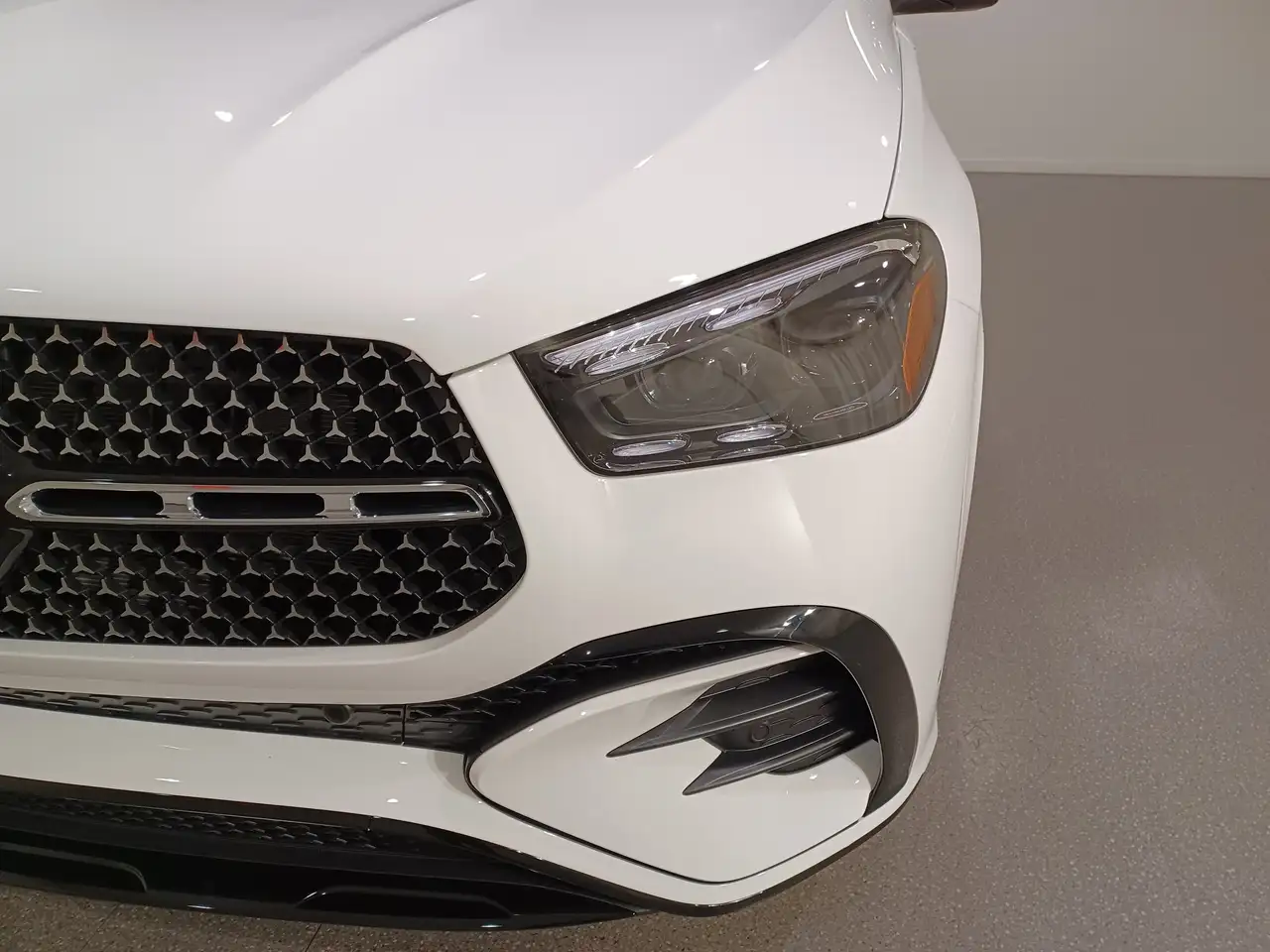 Mercedes-Benz GLE снимка Mercedes-Benz GLE