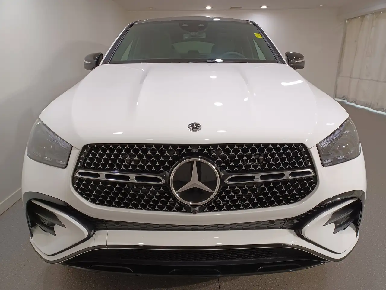 Mercedes-Benz GLE снимка Mercedes-Benz GLE