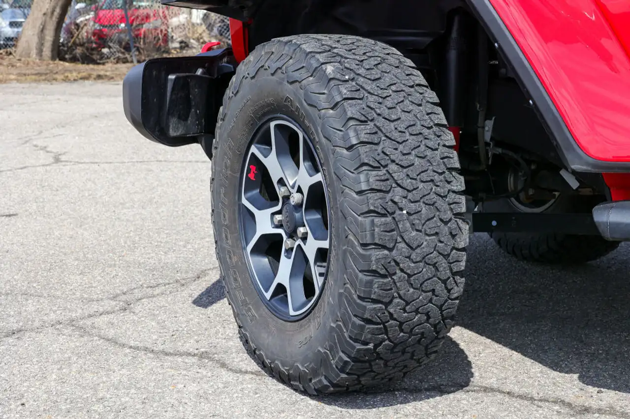 Jeep Wrangler снимка Jeep Wrangler