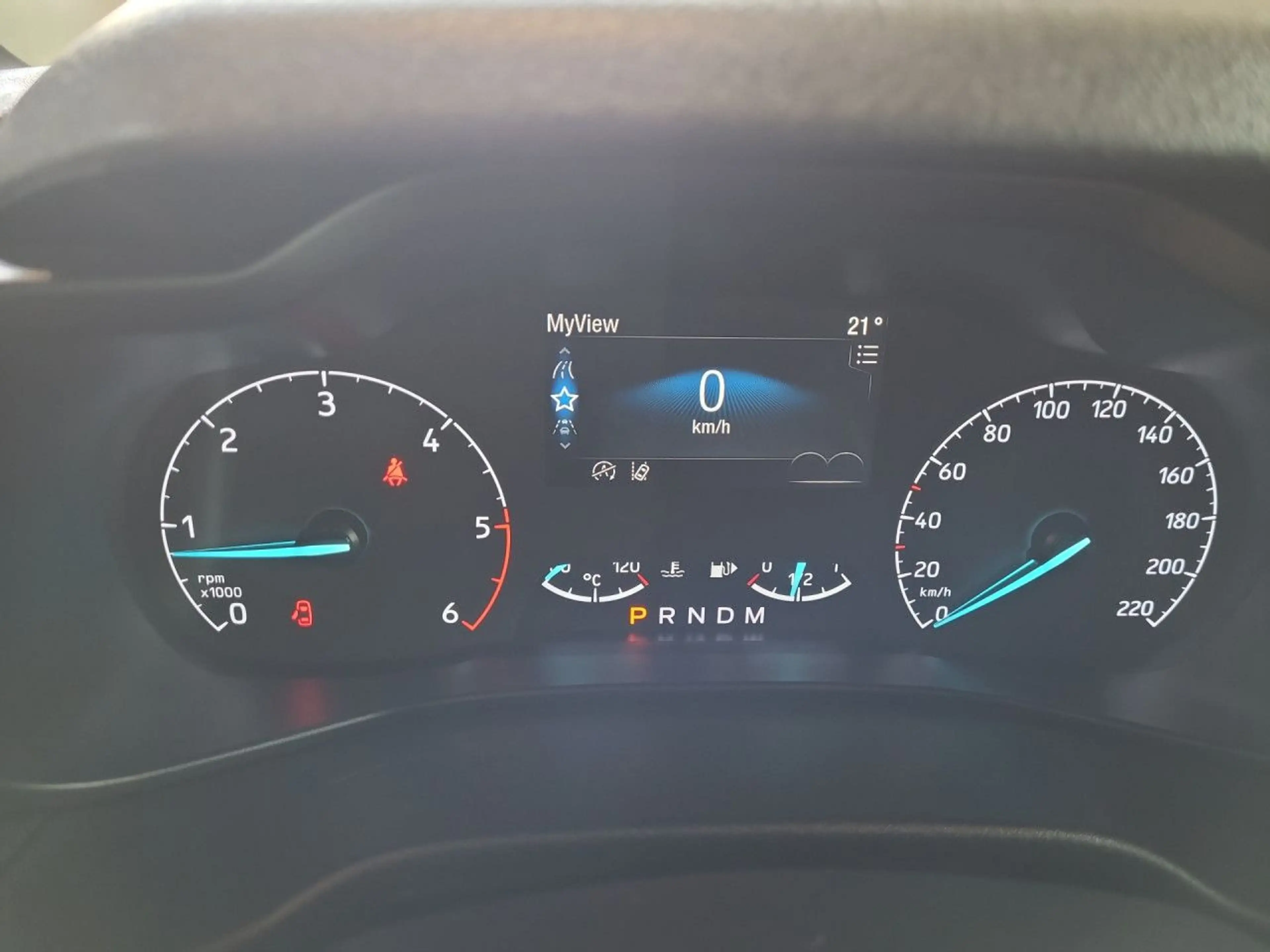 Ford Tourneo Custom 320 L2 Tourneo Titanium X Bluetooth — photo 20