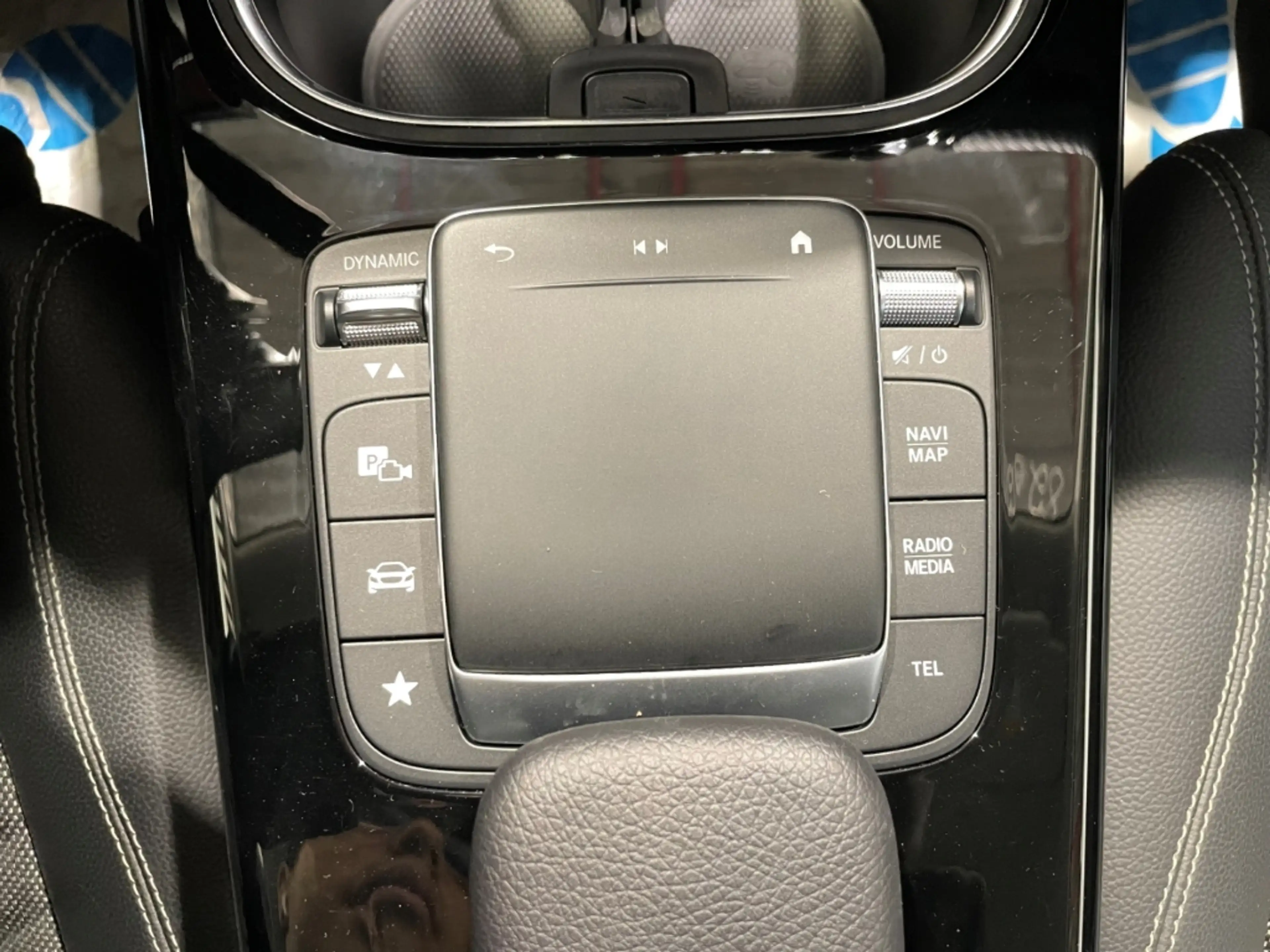 Mercedes-Benz A 200 Style Automatik EU6d LED Navi Klima PDC — photo 26