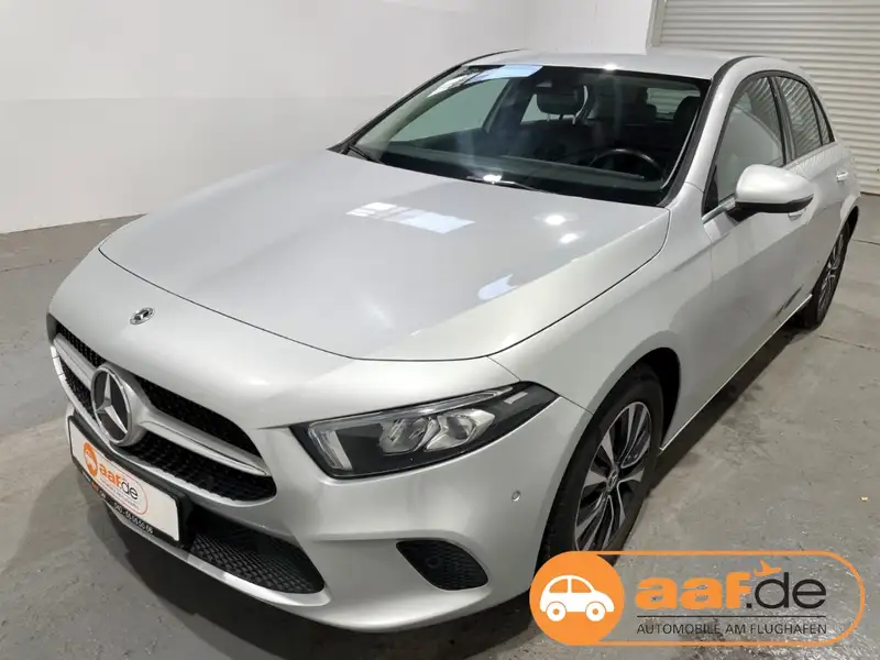 MERCEDES-BENZ Clasa A