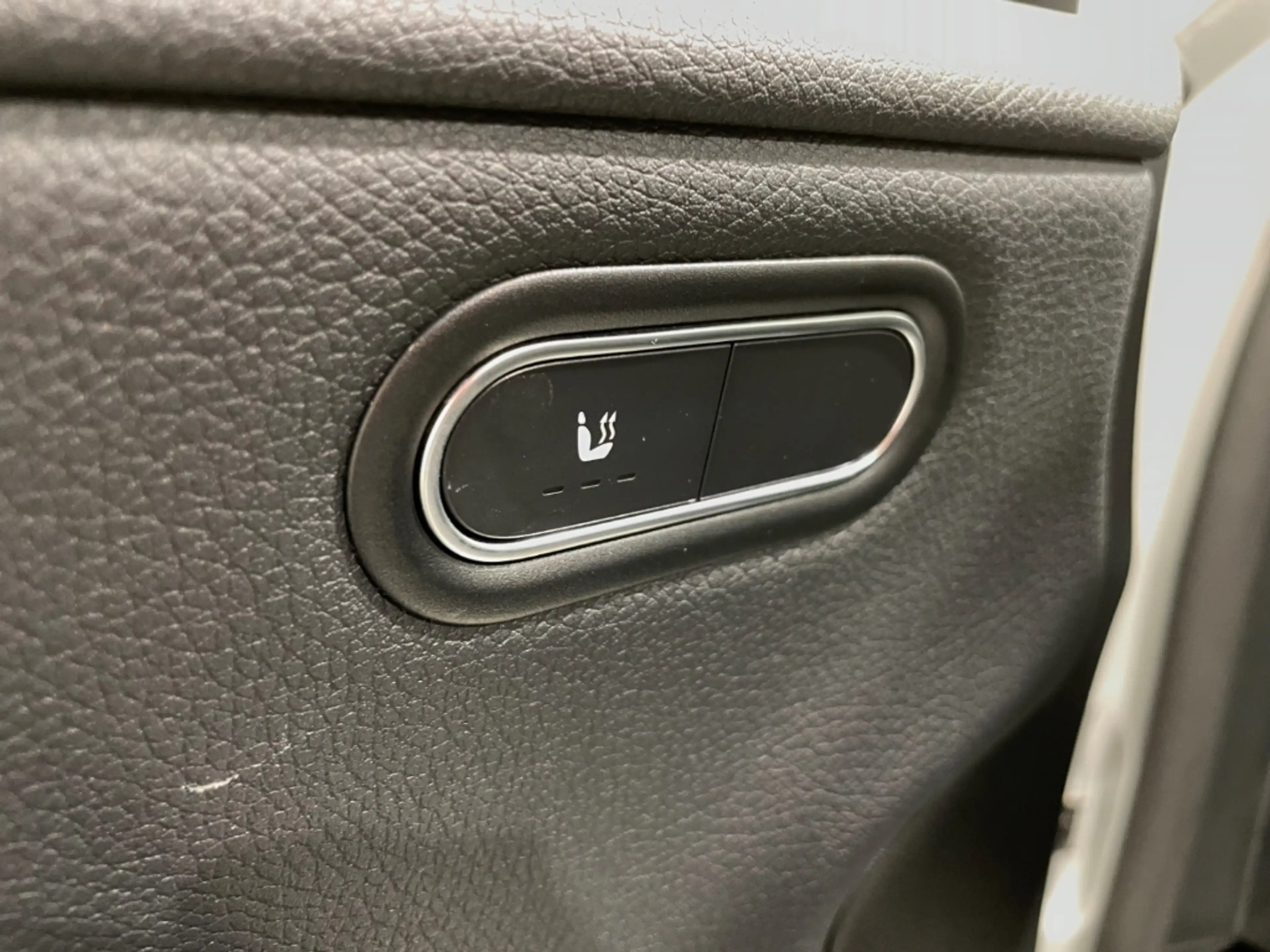 Mercedes-Benz A 200 Style Automatik EU6d LED Navi Klima PDC — photo 17