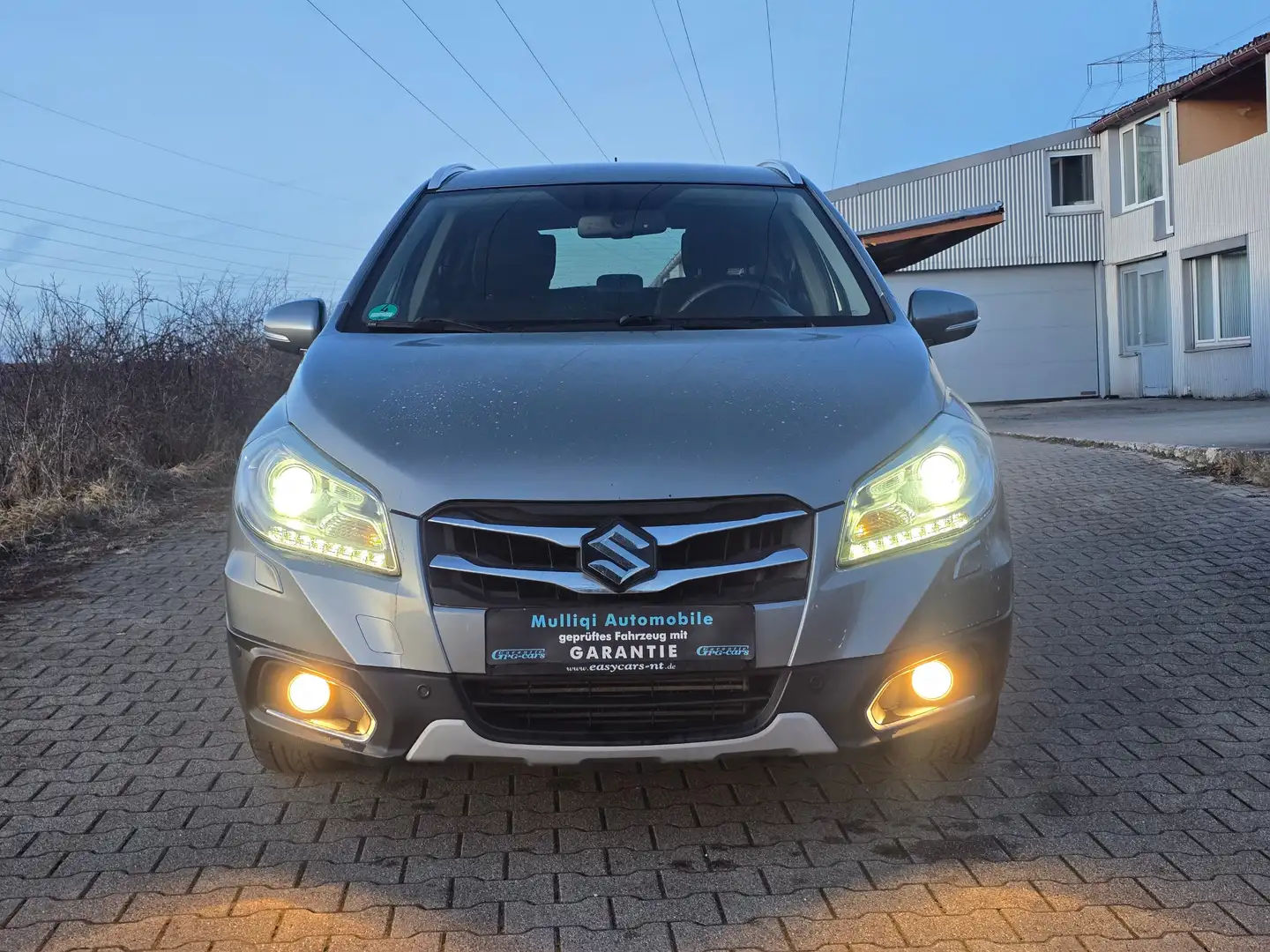 Suzuki SX4 S-Cross Comfort 4x4 Grau - 2