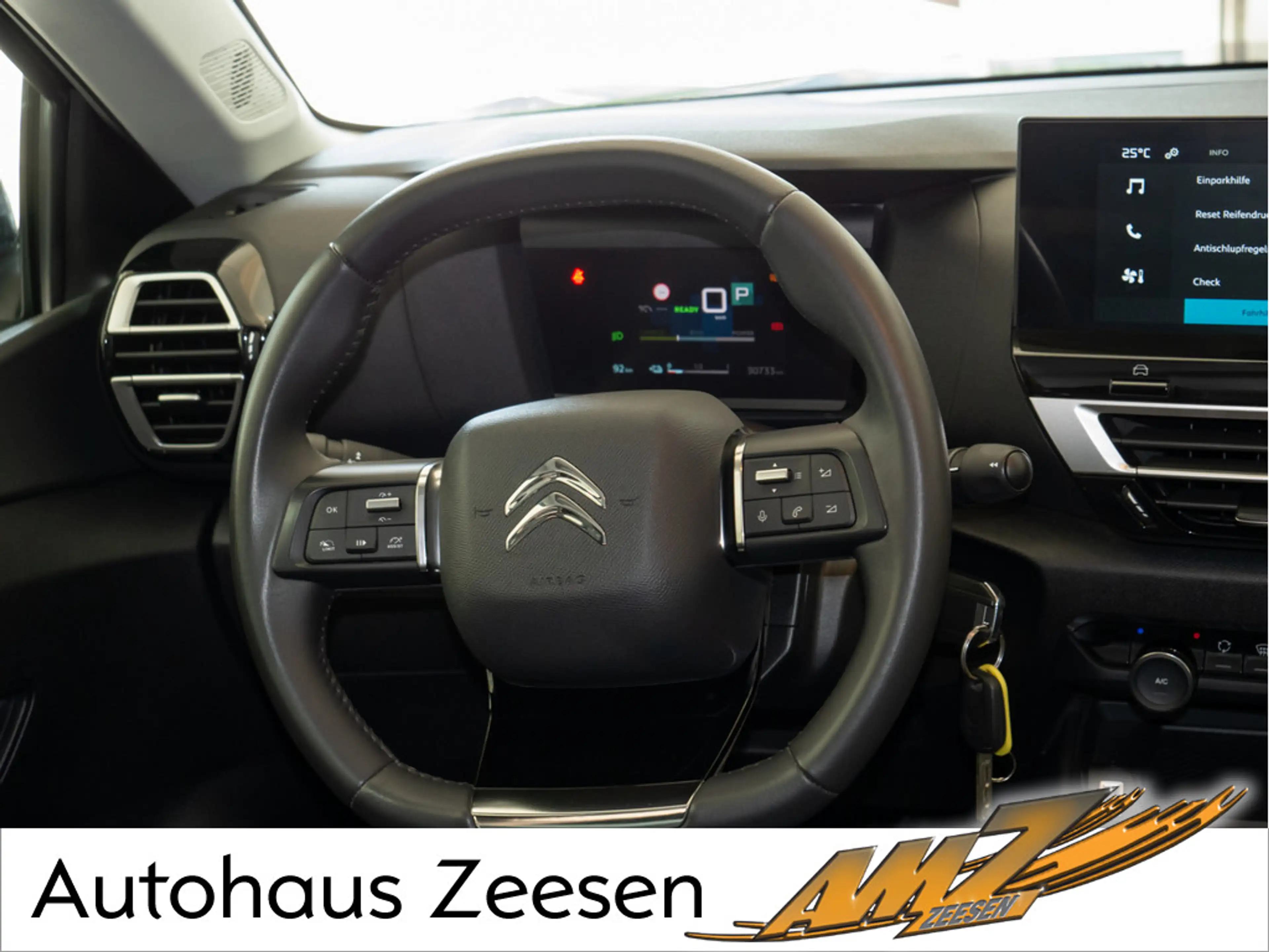Citroen E-C4 Electric — photo 7