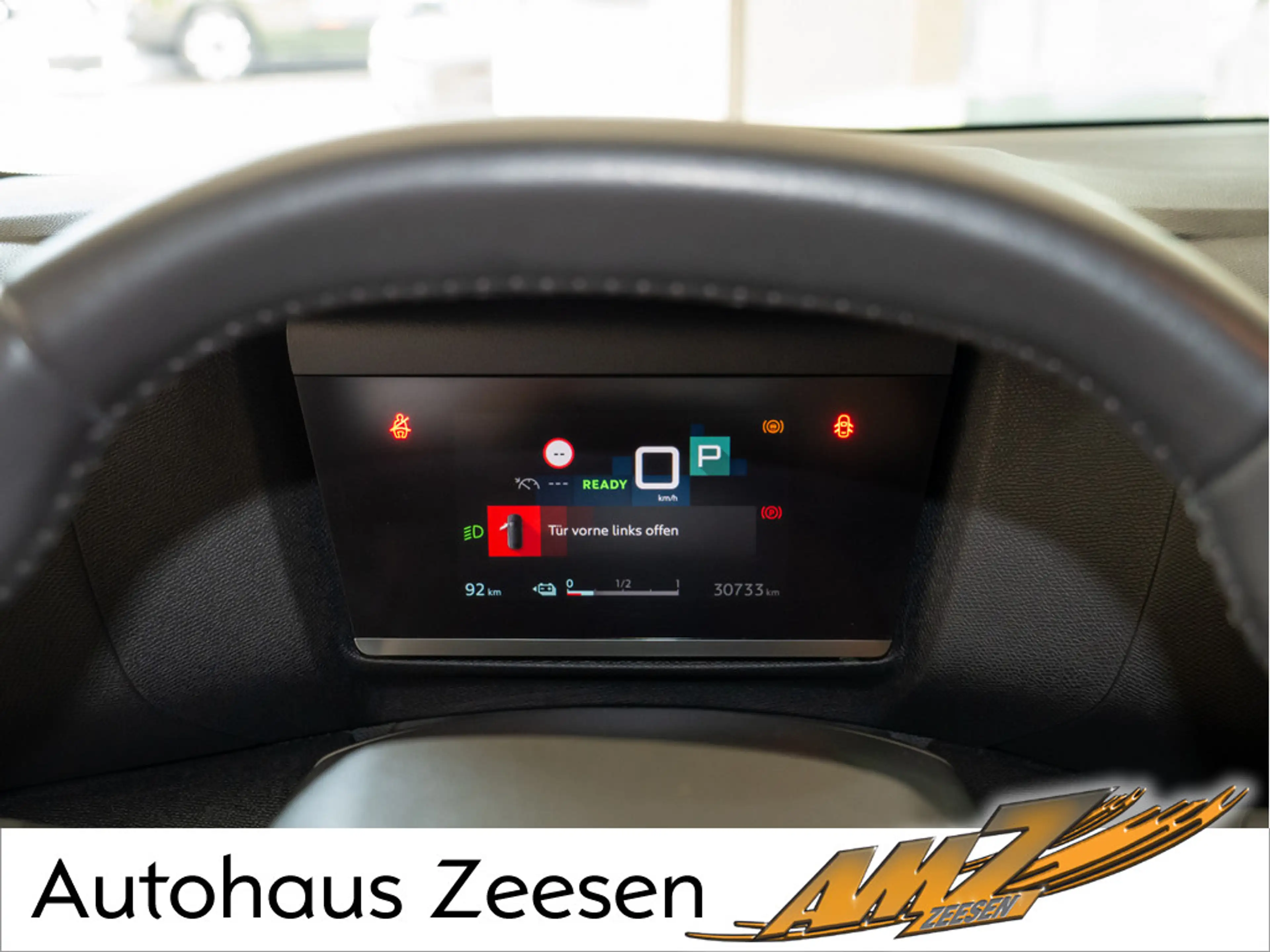Citroen E-C4 Electric — photo 12