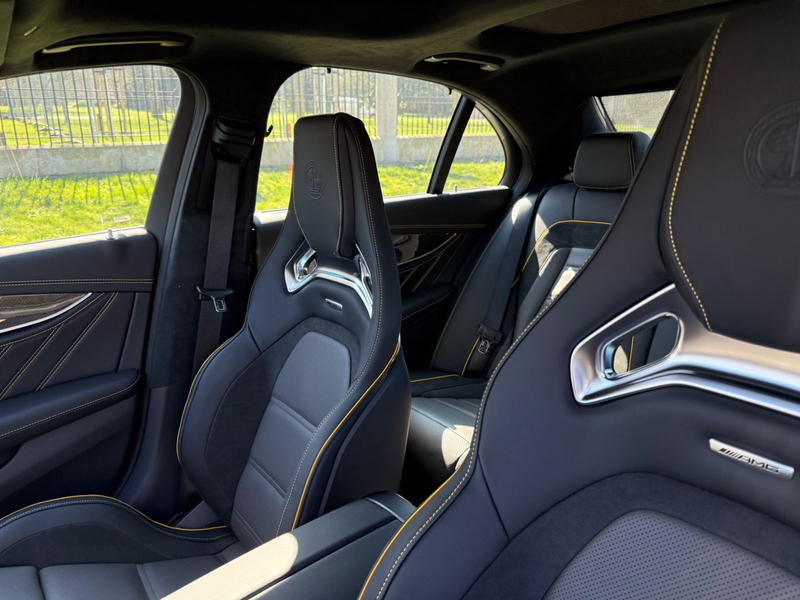 Mercedes-Benz E 63 AMG E 63 S AMG 4Matic Limousine Final Edition — photo 5