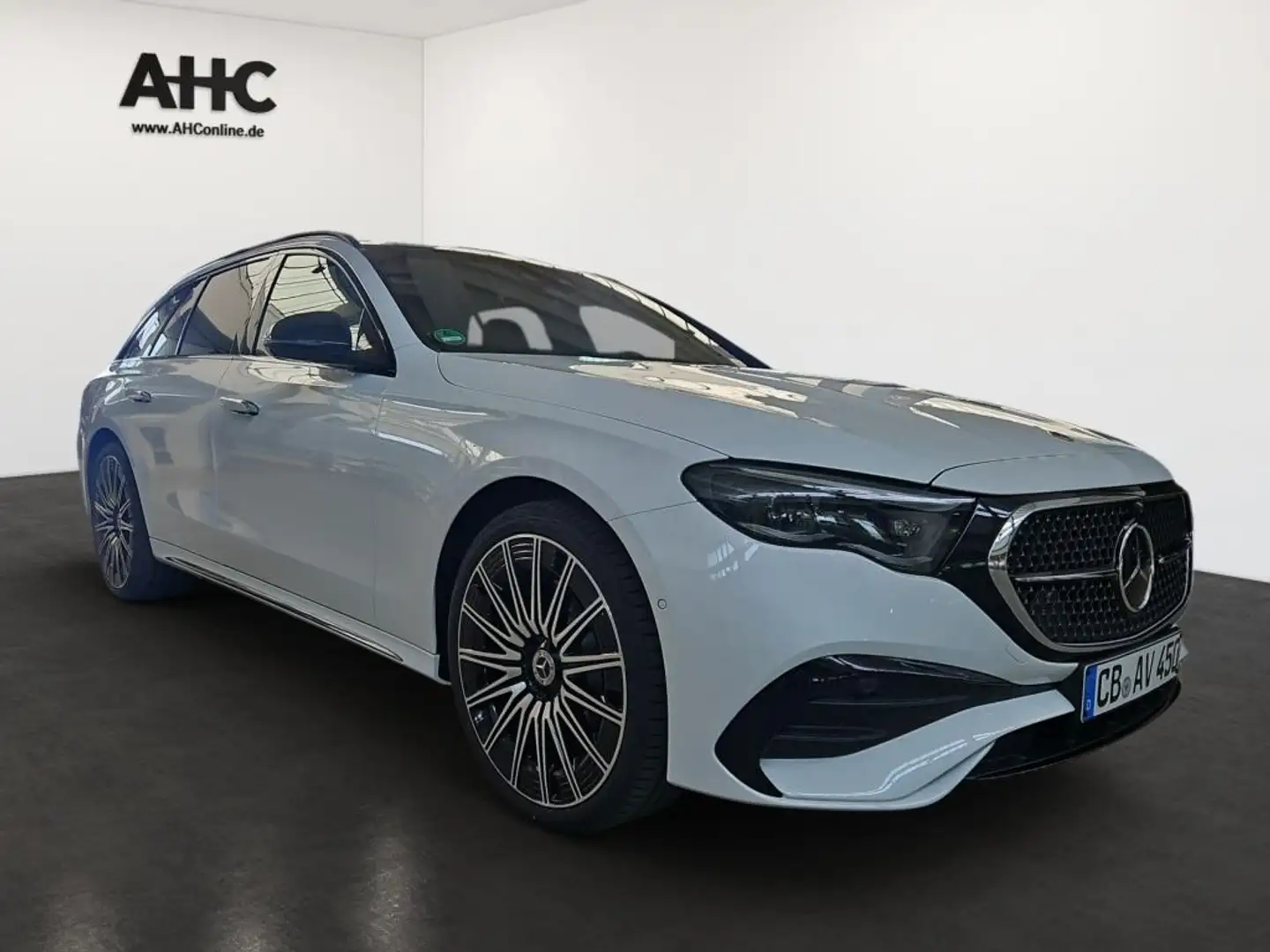 Mercedes-Benz E 450 d 4M T-Modell +AMG+AHK+AIRMATIC+PANO+HEAD++ Alb - 2