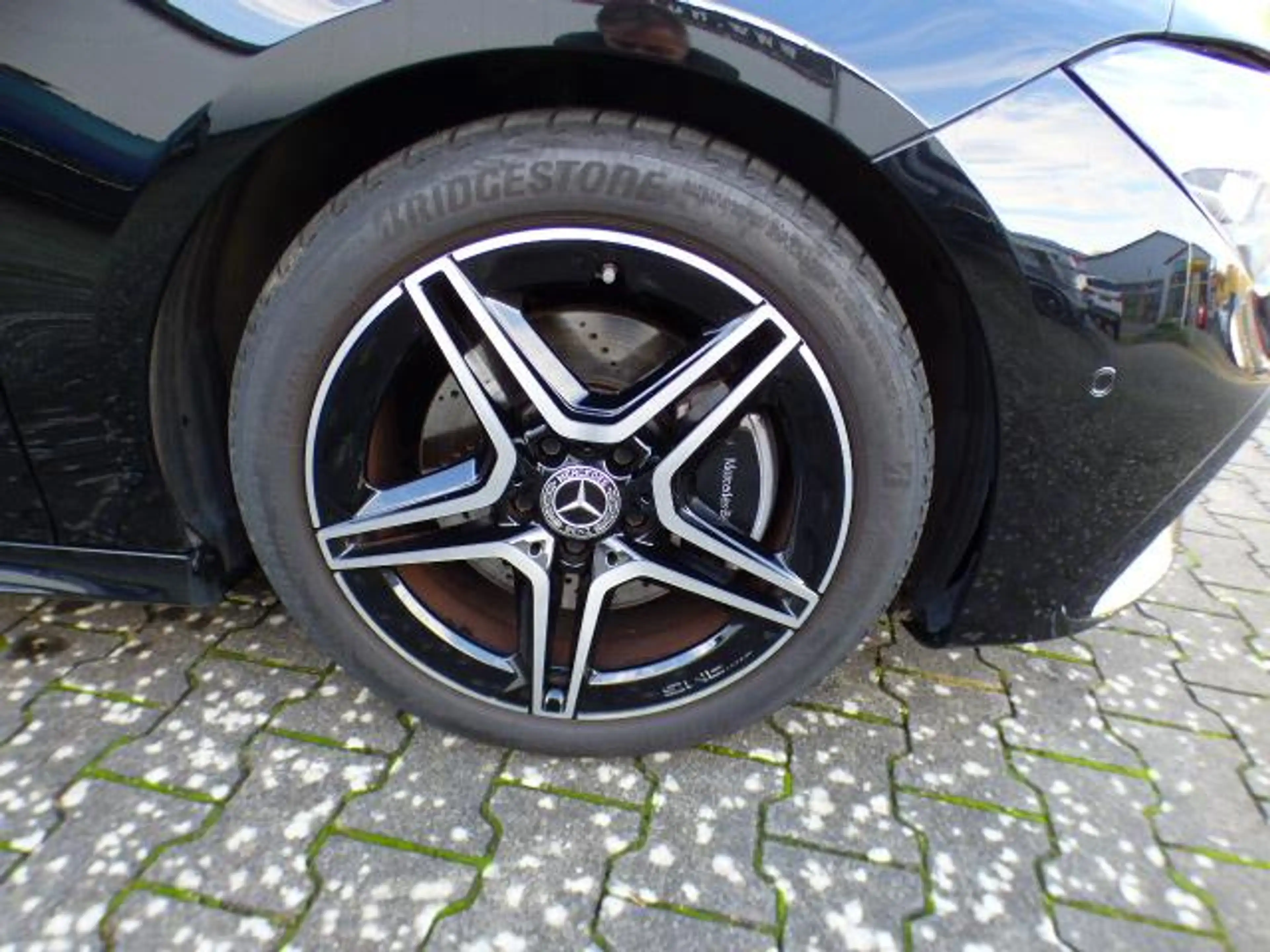 Mercedes-Benz CLA 200 Shooting Brake SB AMG Line Advanced Plus Night... — photo 14