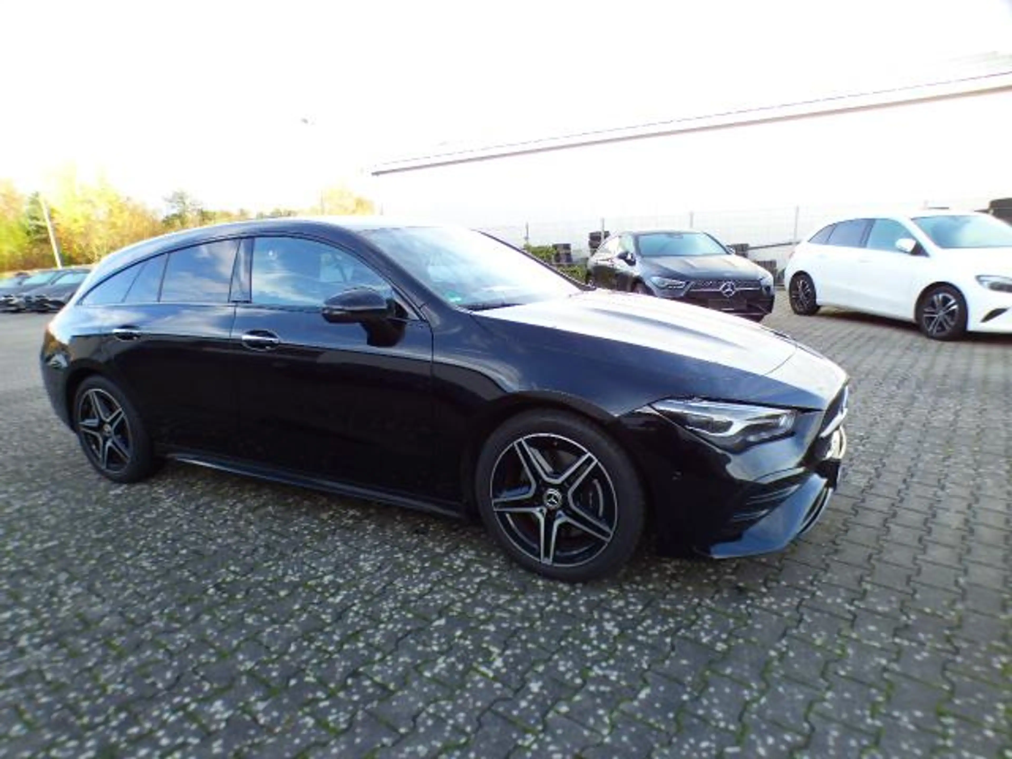 Mercedes-Benz CLA 200 Shooting Brake SB AMG Line Advanced Plus Night... — photo 12