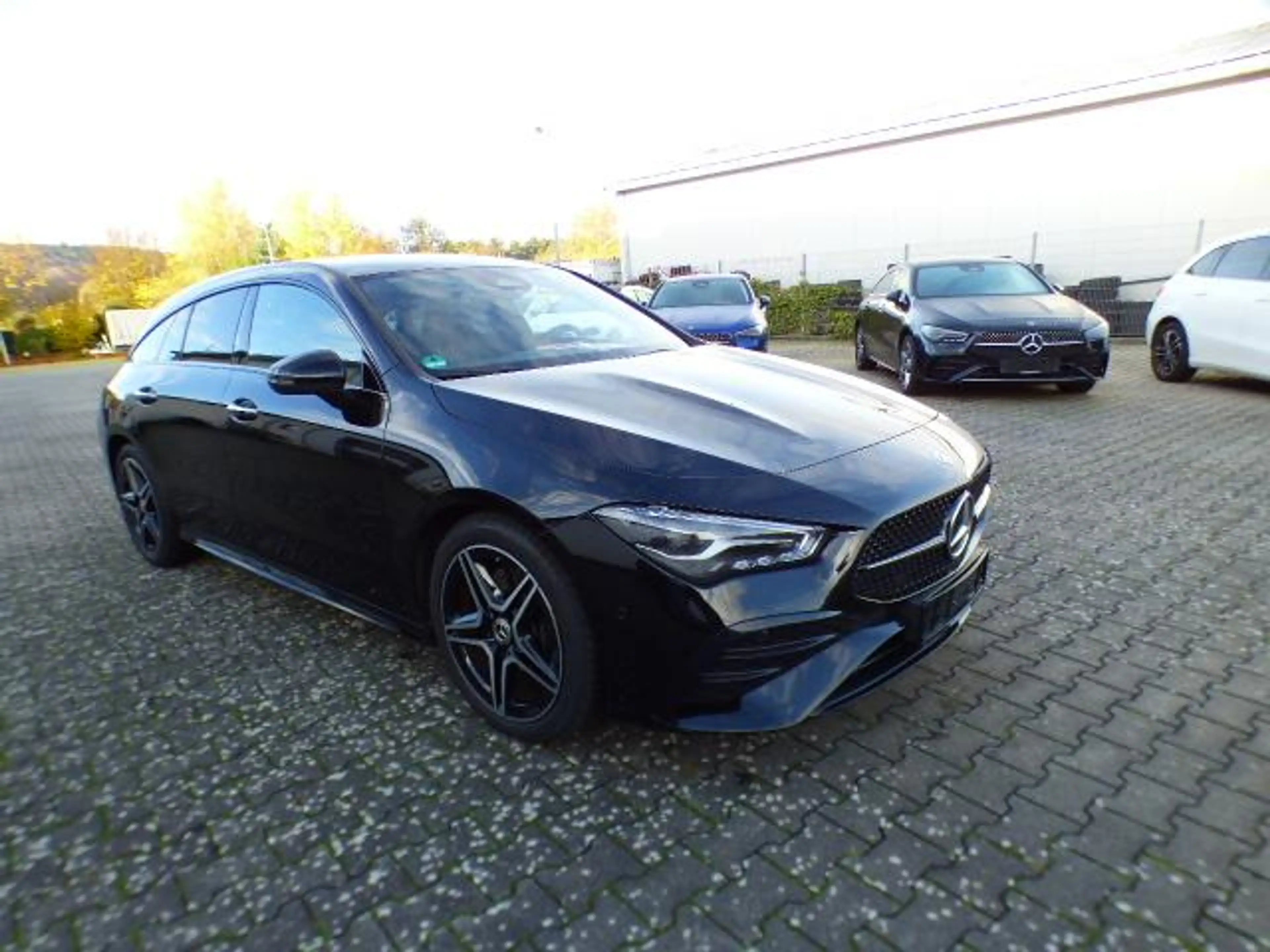 Mercedes-Benz CLA 200 Shooting Brake SB AMG Line Advanced Plus Night... — photo 11