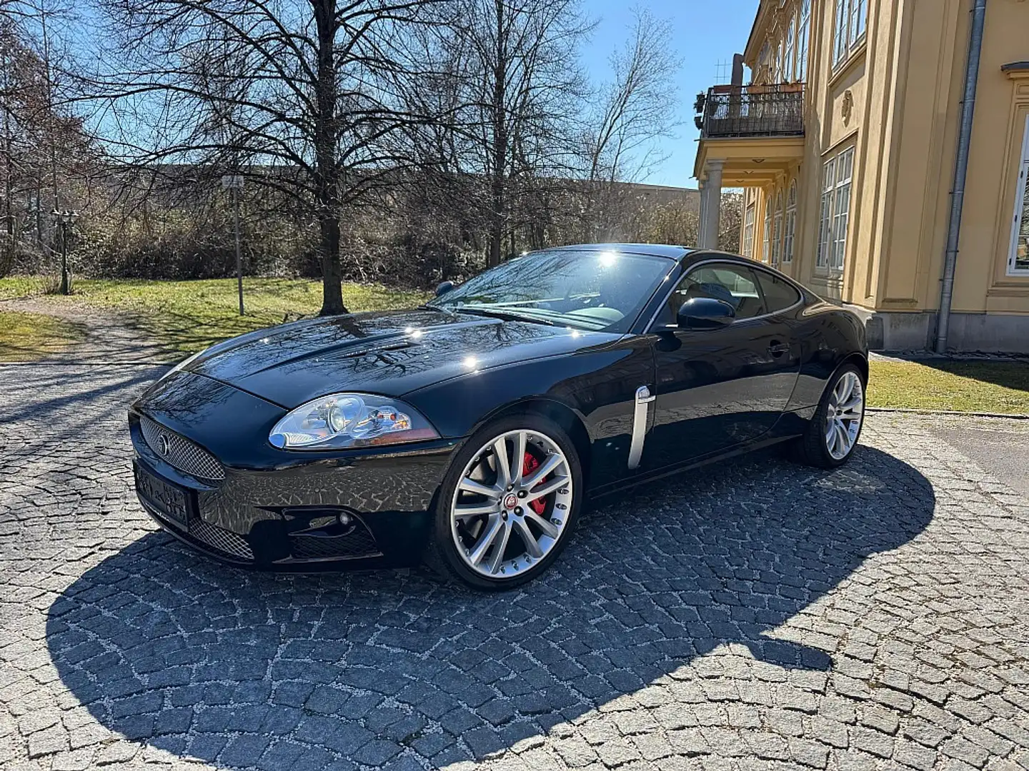 Jaguar XK8 XK 4,2  XKR  Österreichisches Auto im Bestzusta... Schwarz - 2