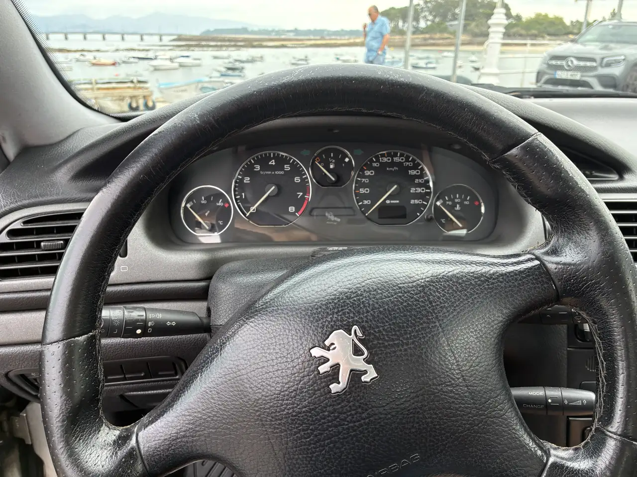Peugeot 406 Coupé 3.0 V6 Pack, foto 12