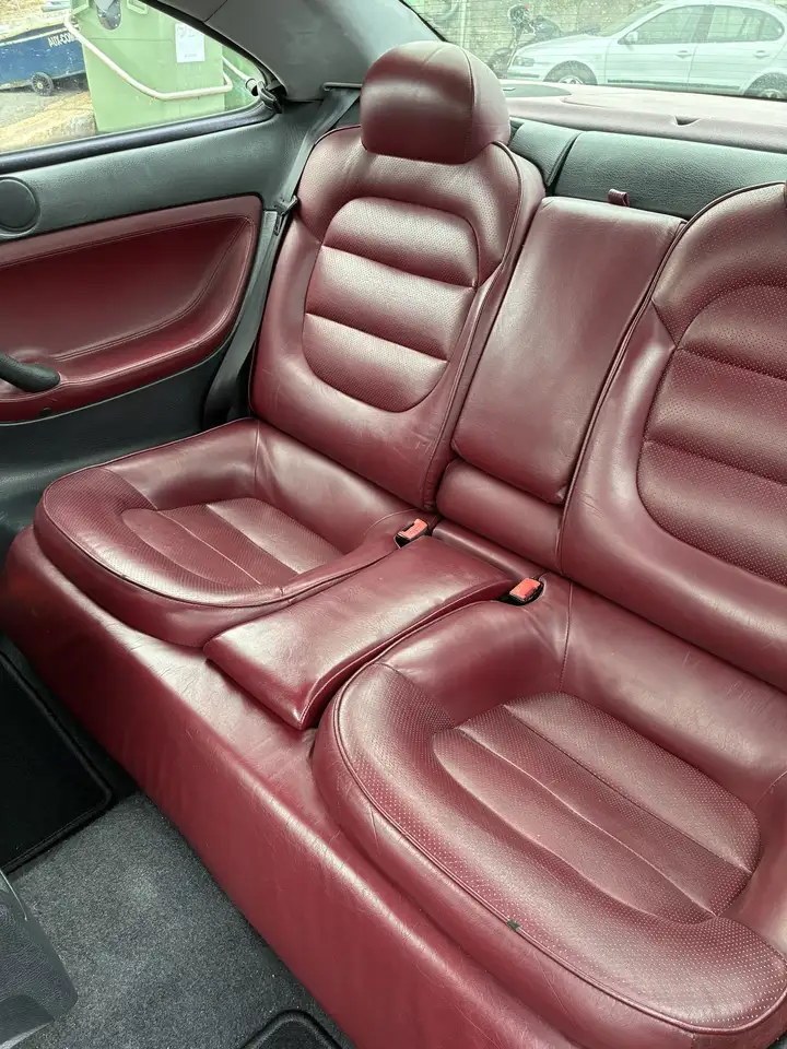 Peugeot 406 Coupé 3.0 V6 Pack, foto 2